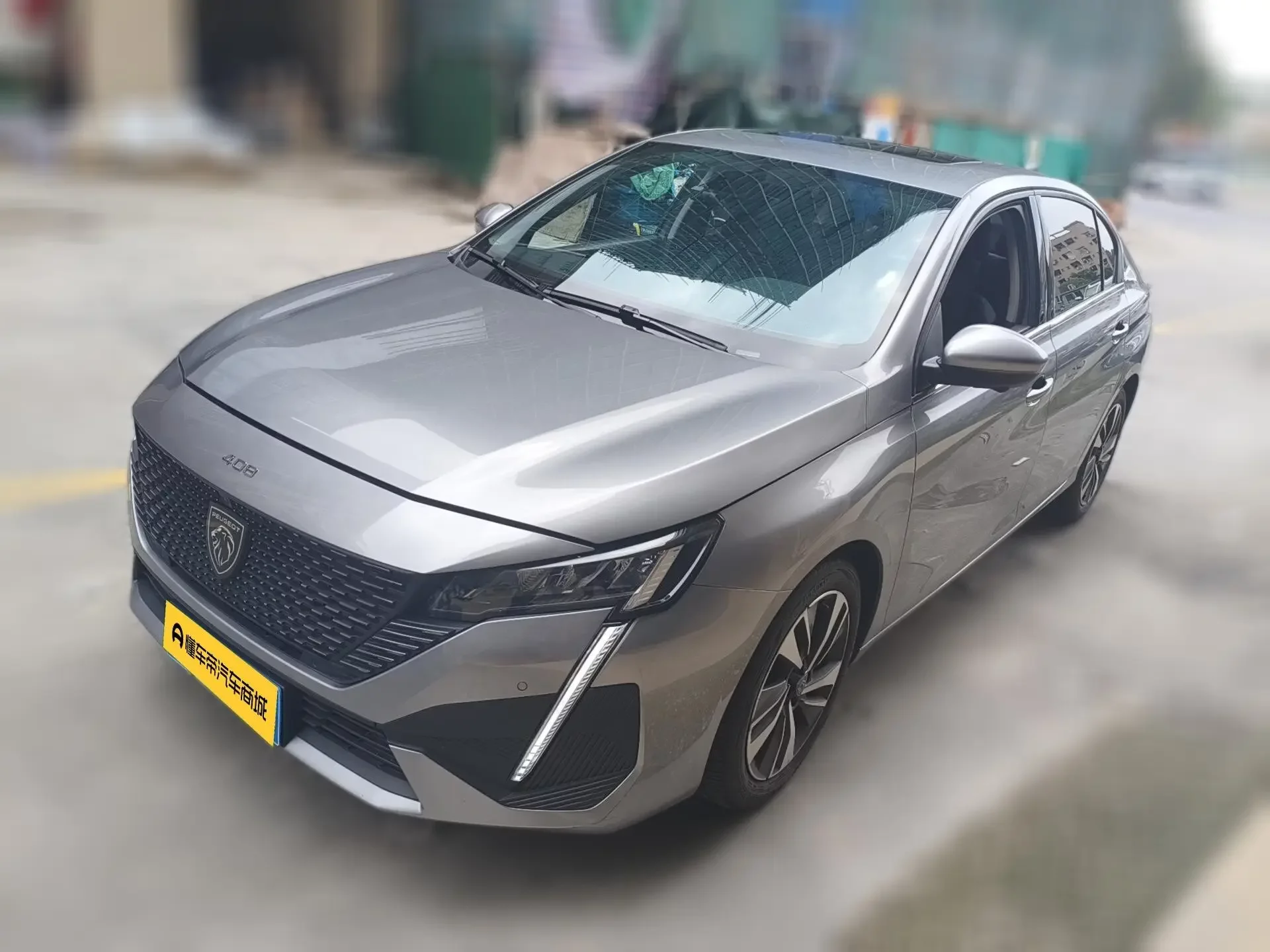 Peugeot 408
