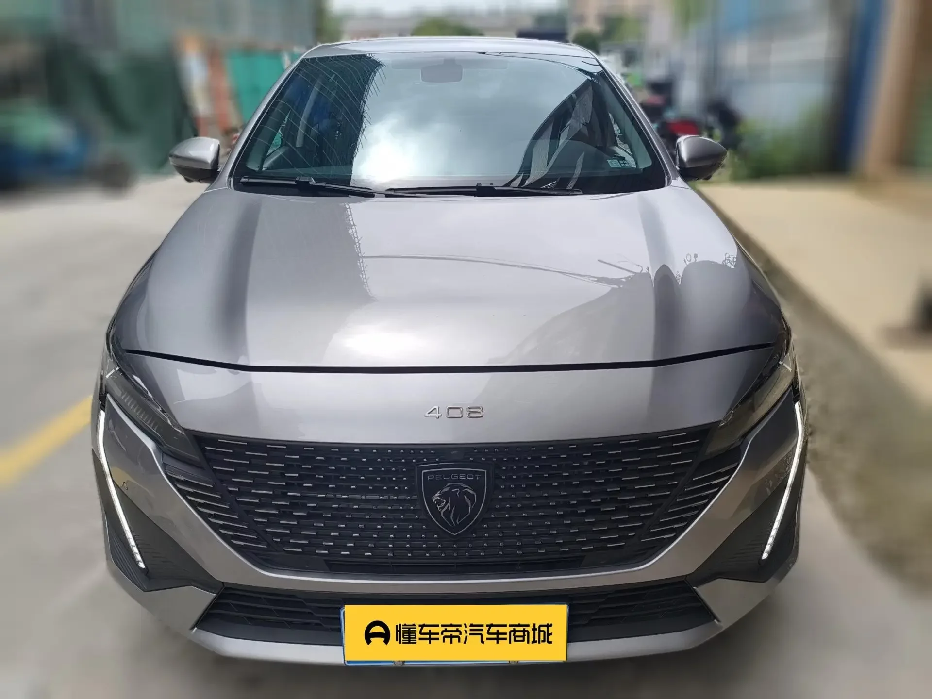 Peugeot 408