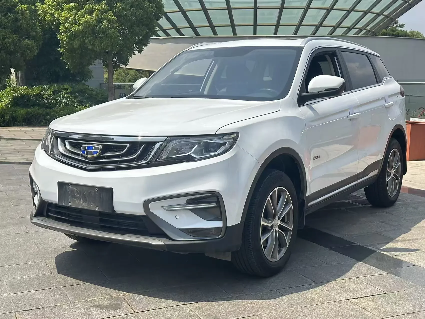 Geely Atlas