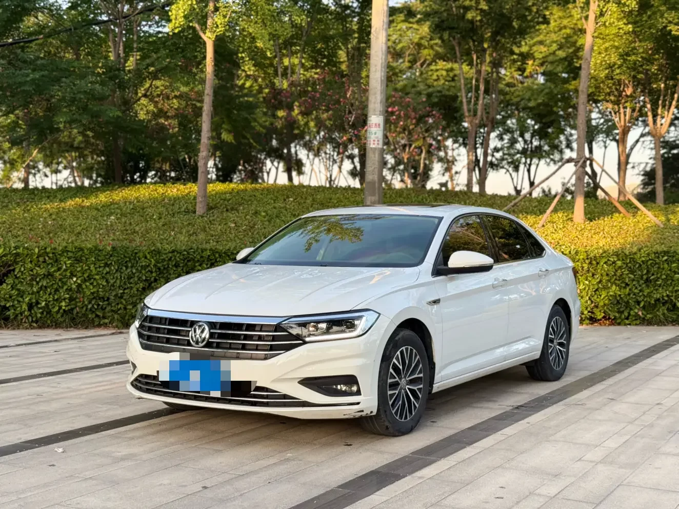 Volkswagen Sagitar
