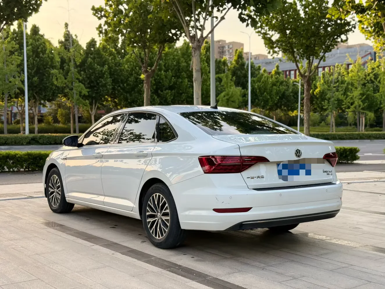 Volkswagen Sagitar