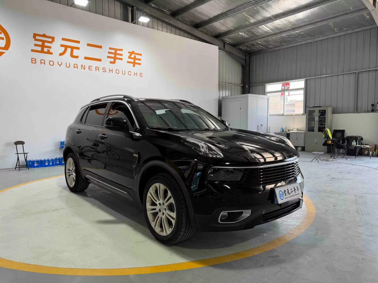 Lynk & Co 01