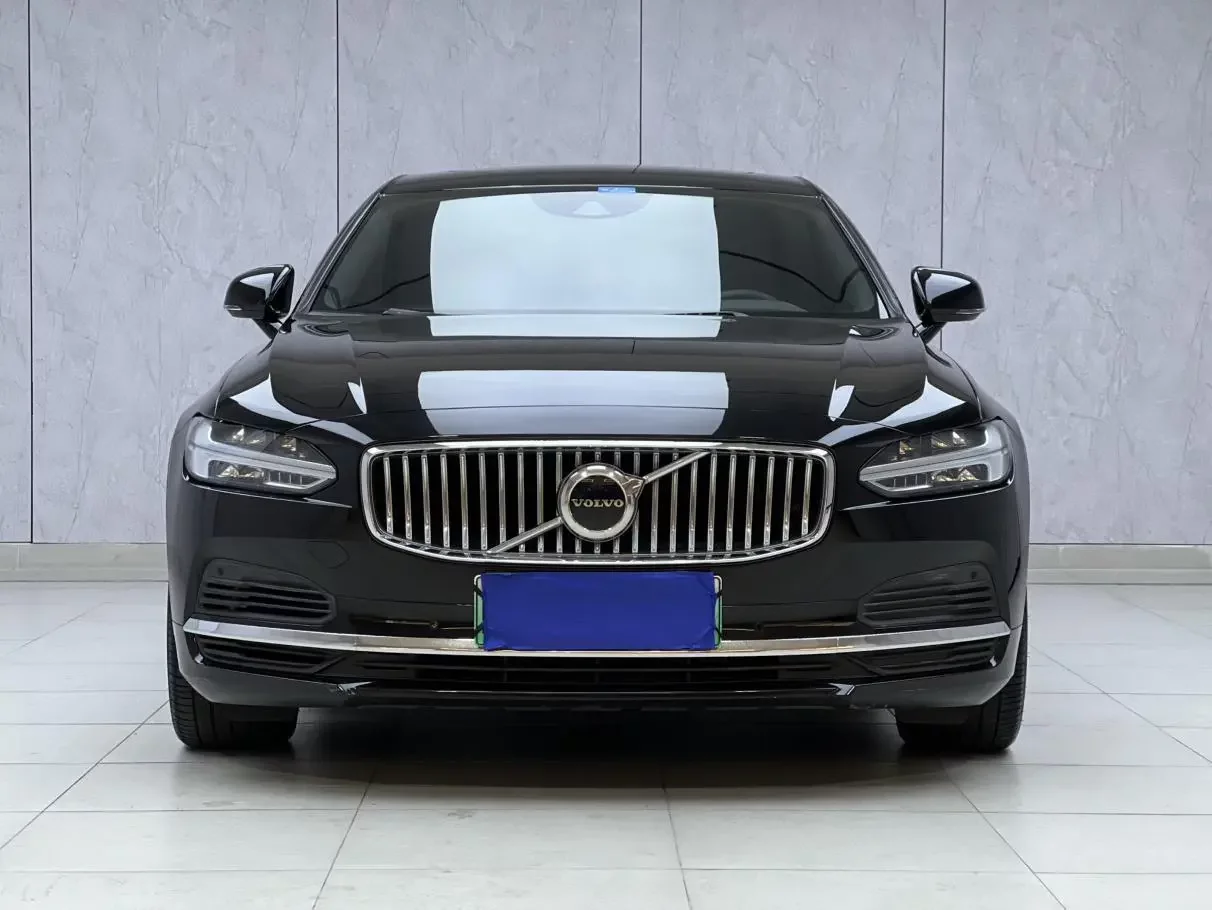 Volvo S90 PHEV