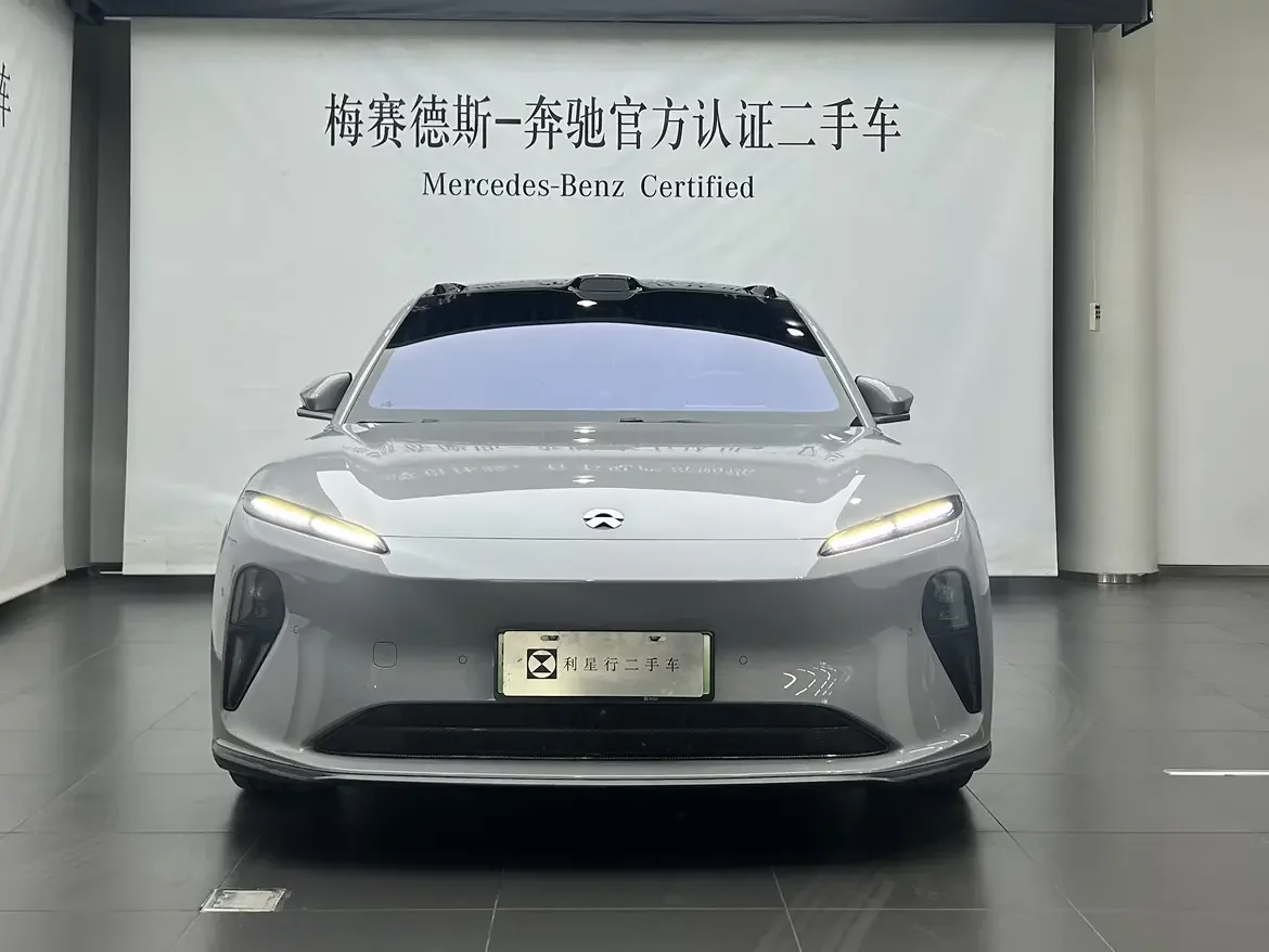 NIO ET5  из Китая