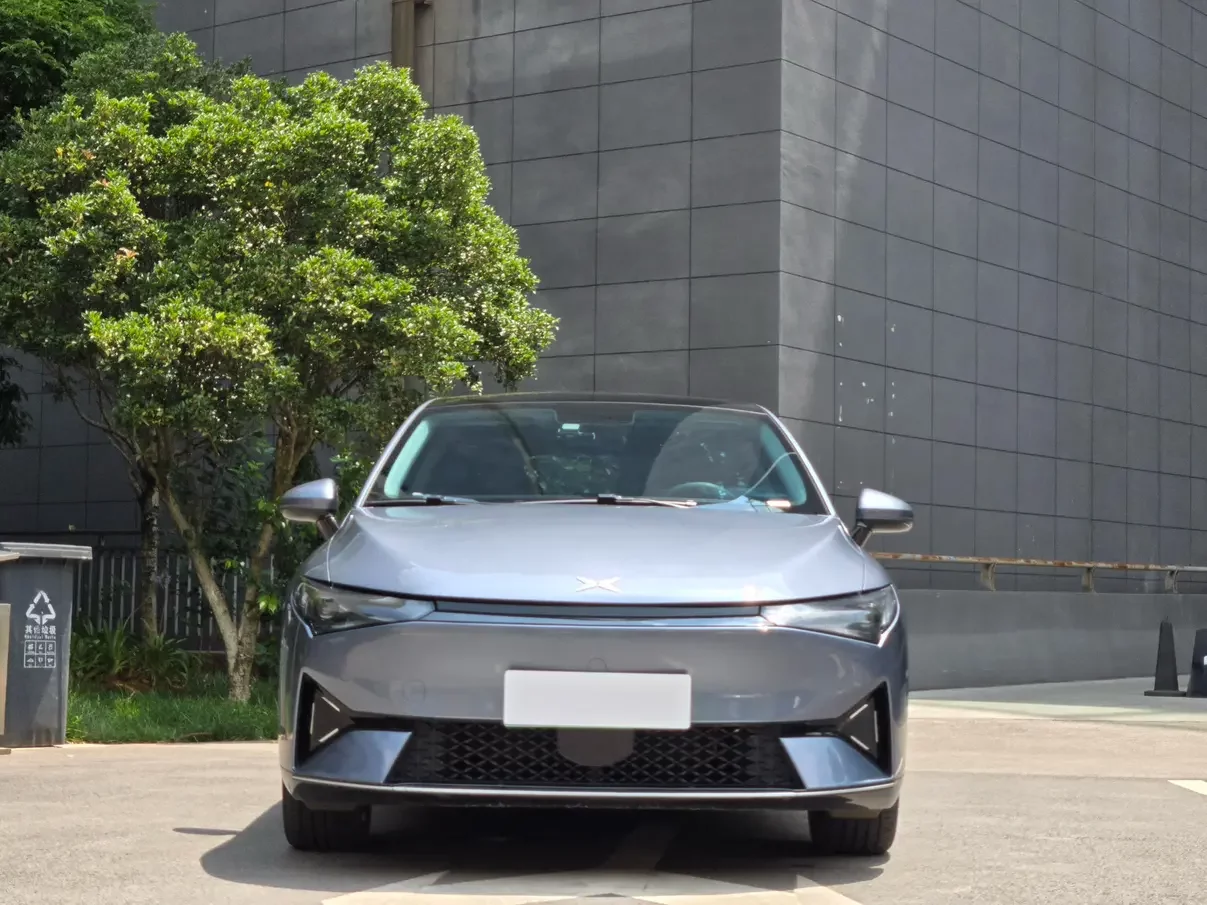 Xpeng P5