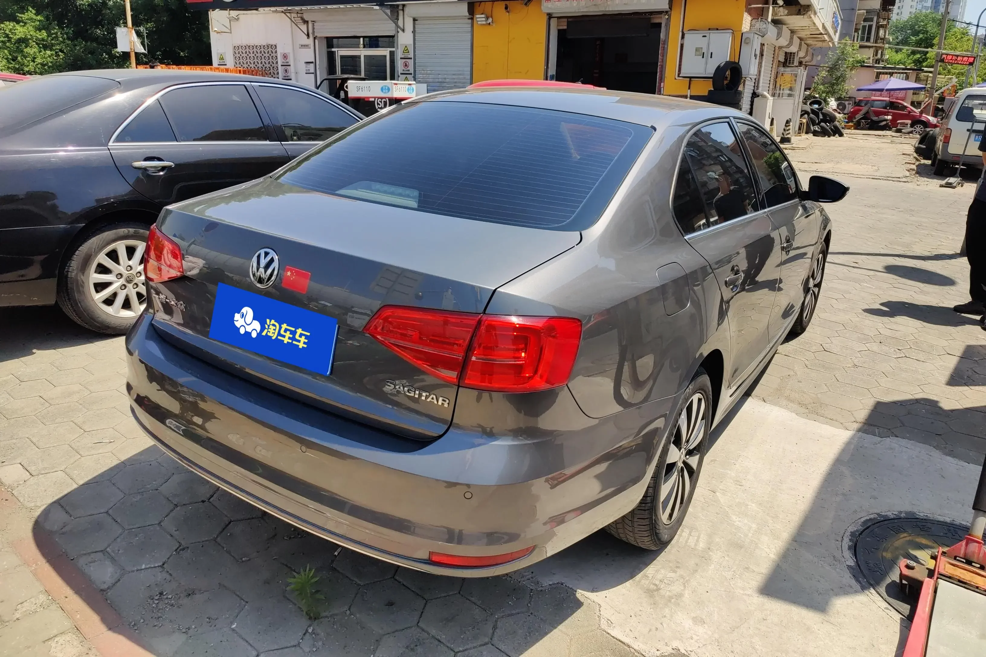 Volkswagen Sagitar
