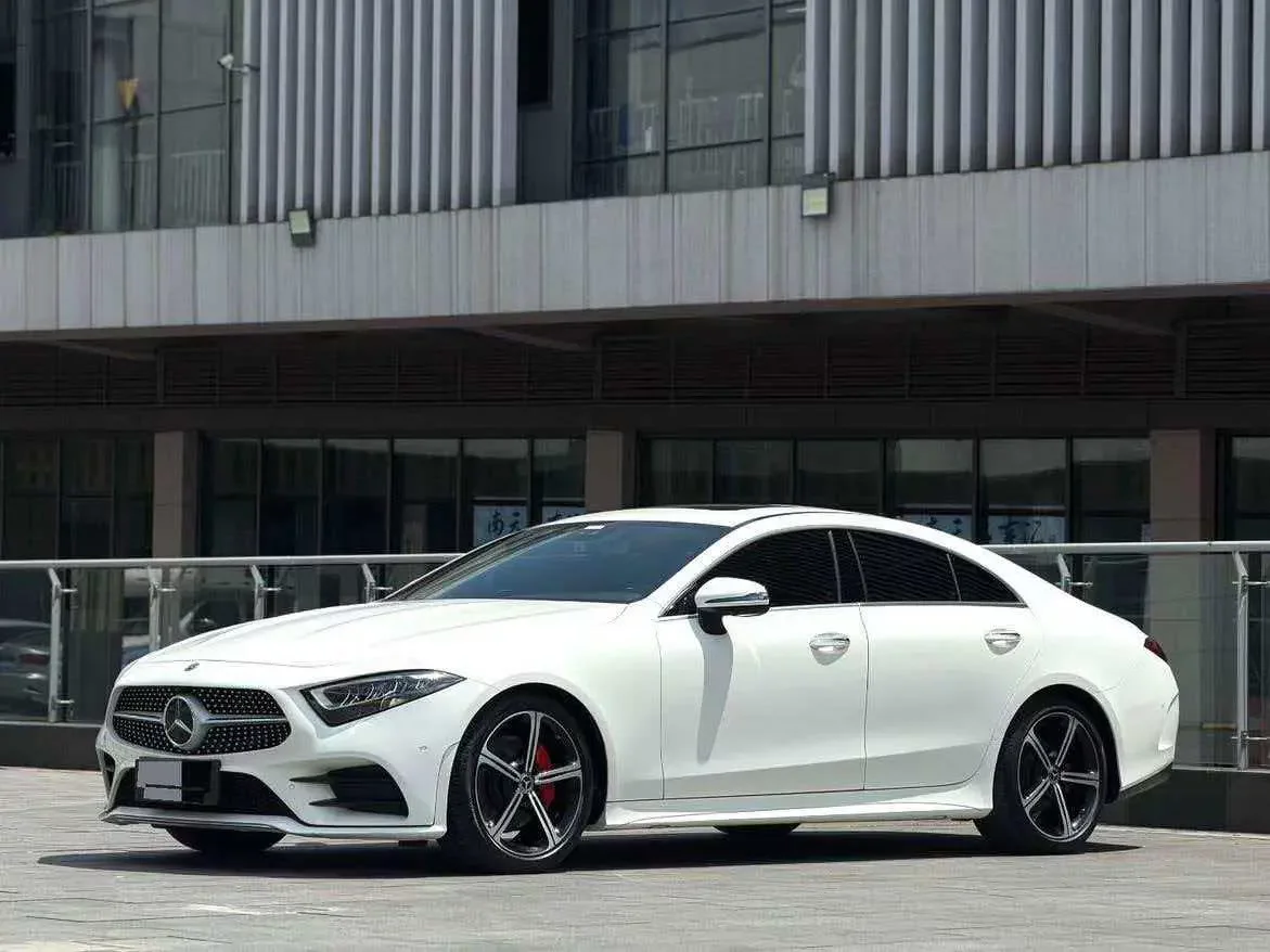 Mercedes-Benz CLS