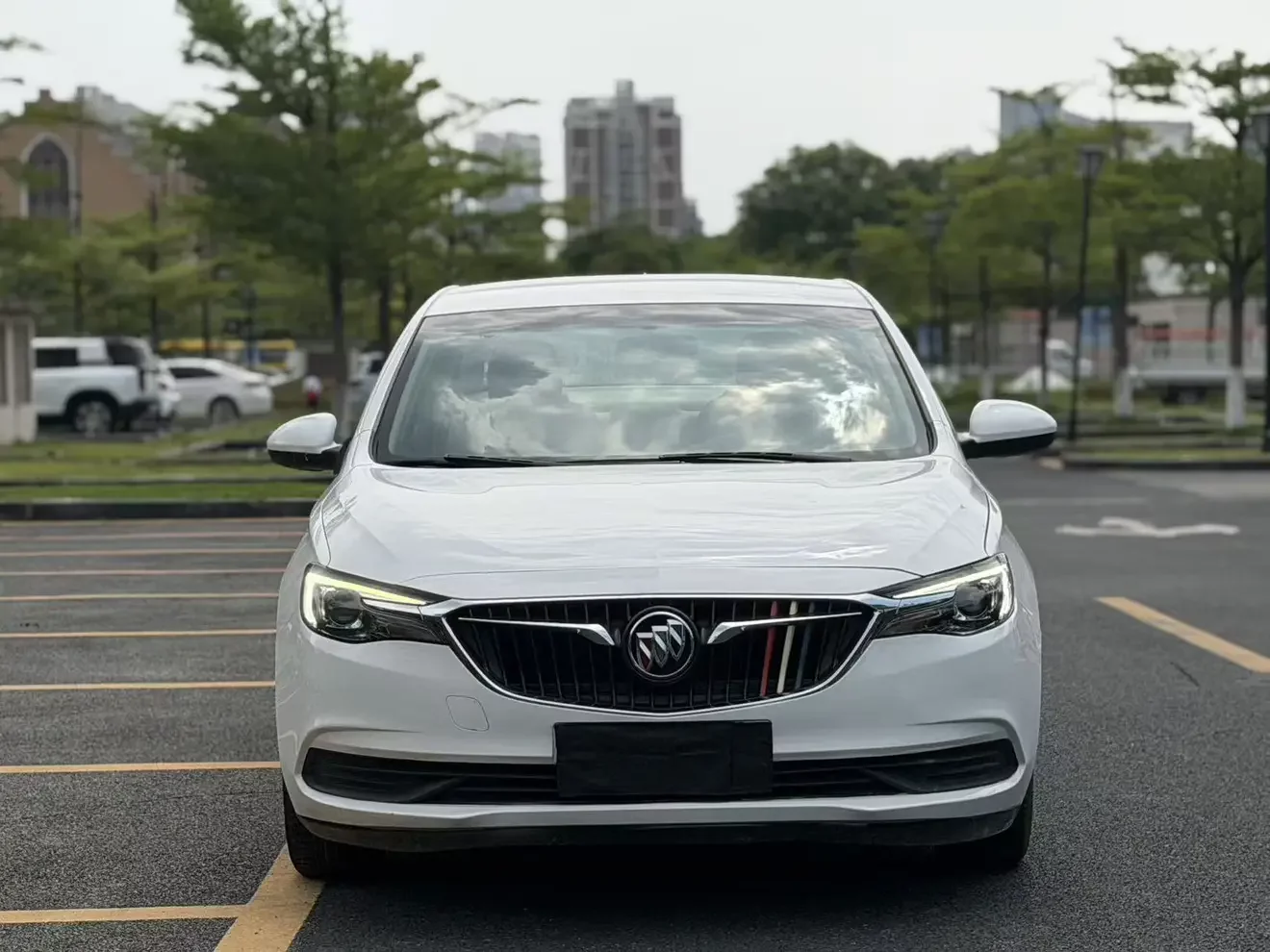 Buick Yinglang