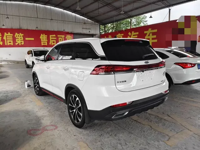 Oshan Changan Auchan X7 PLUS