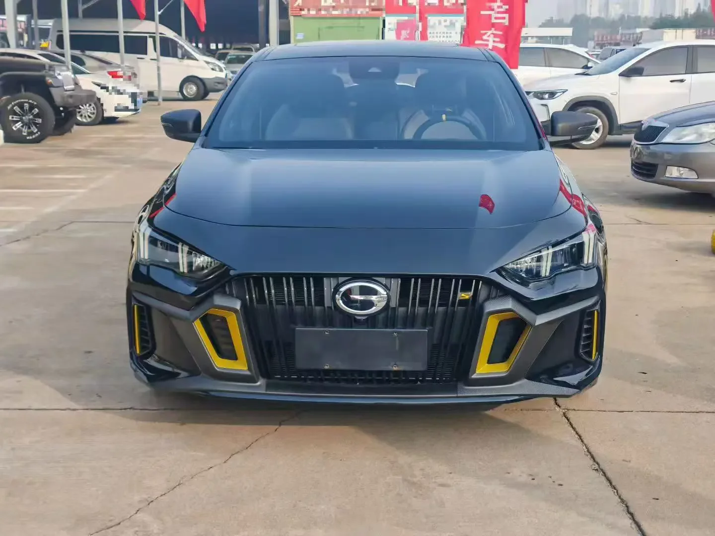 GAC Trumpchi Empow  из Китая