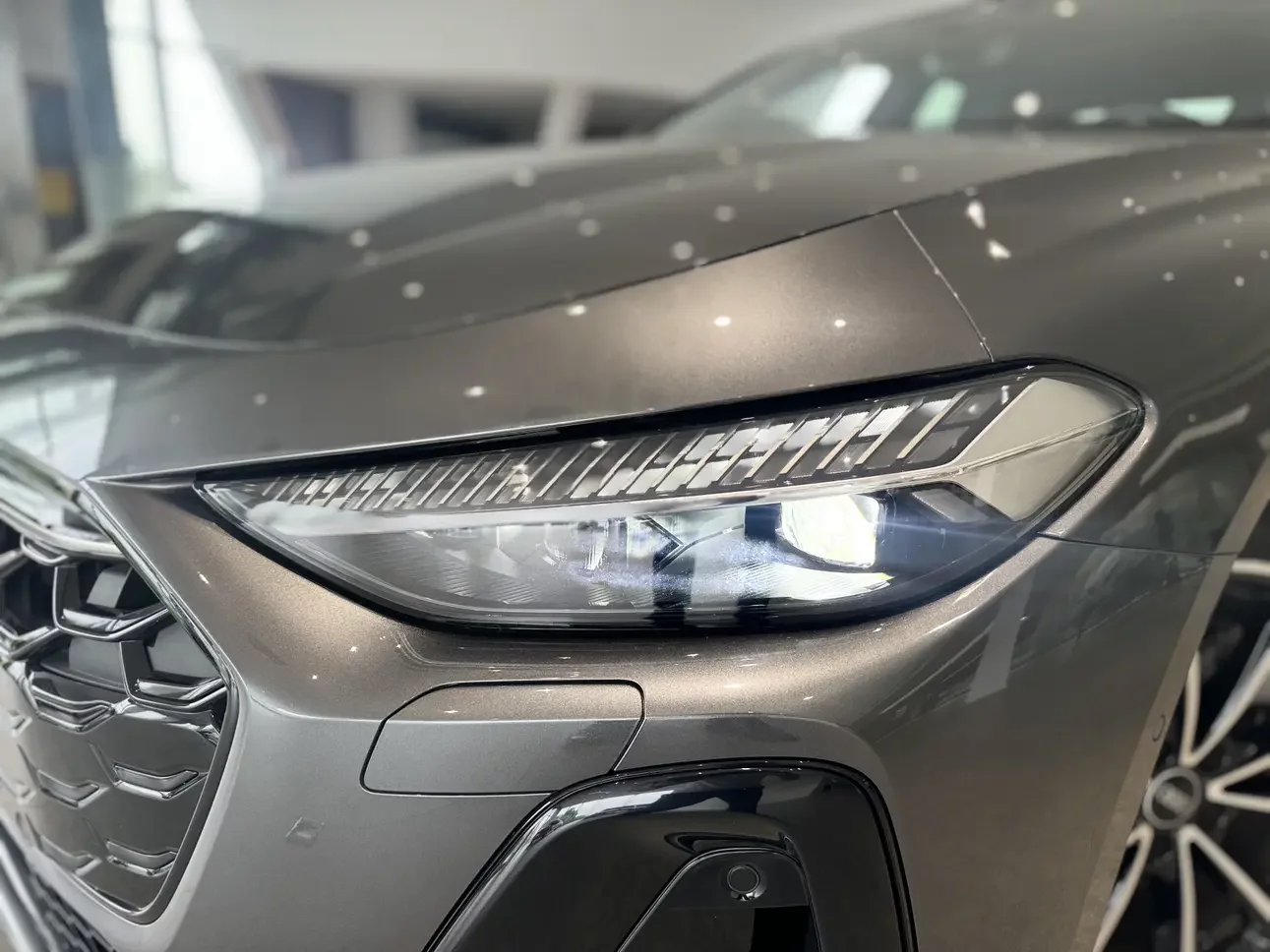 Audi A5L