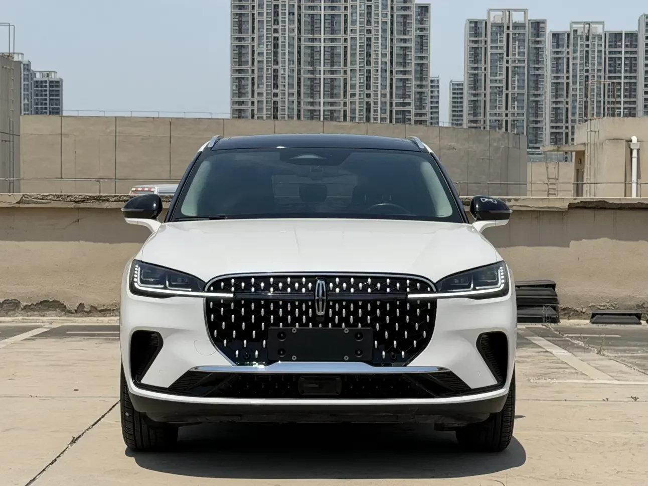 Lincoln adventurer
