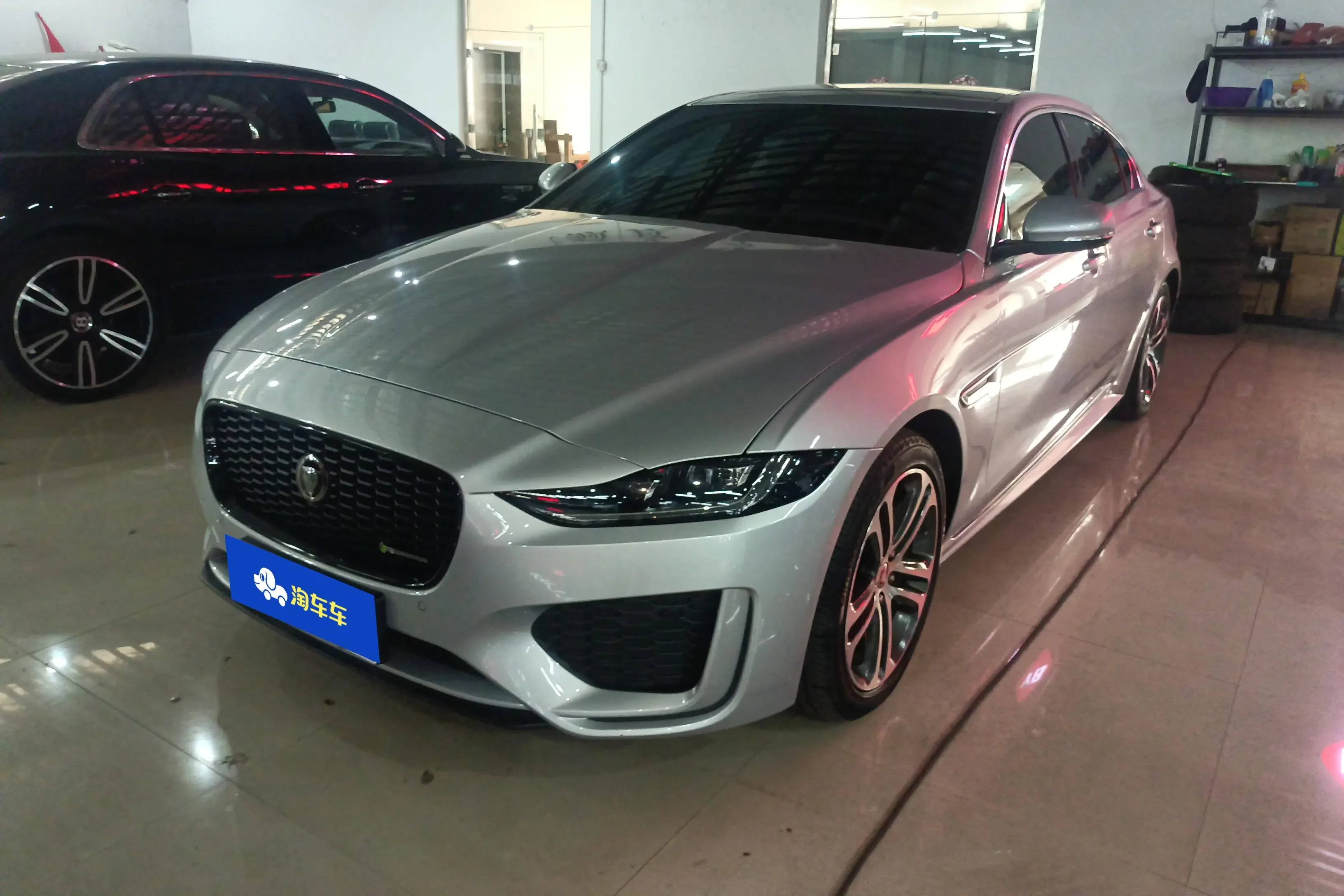 Jaguar XEL
