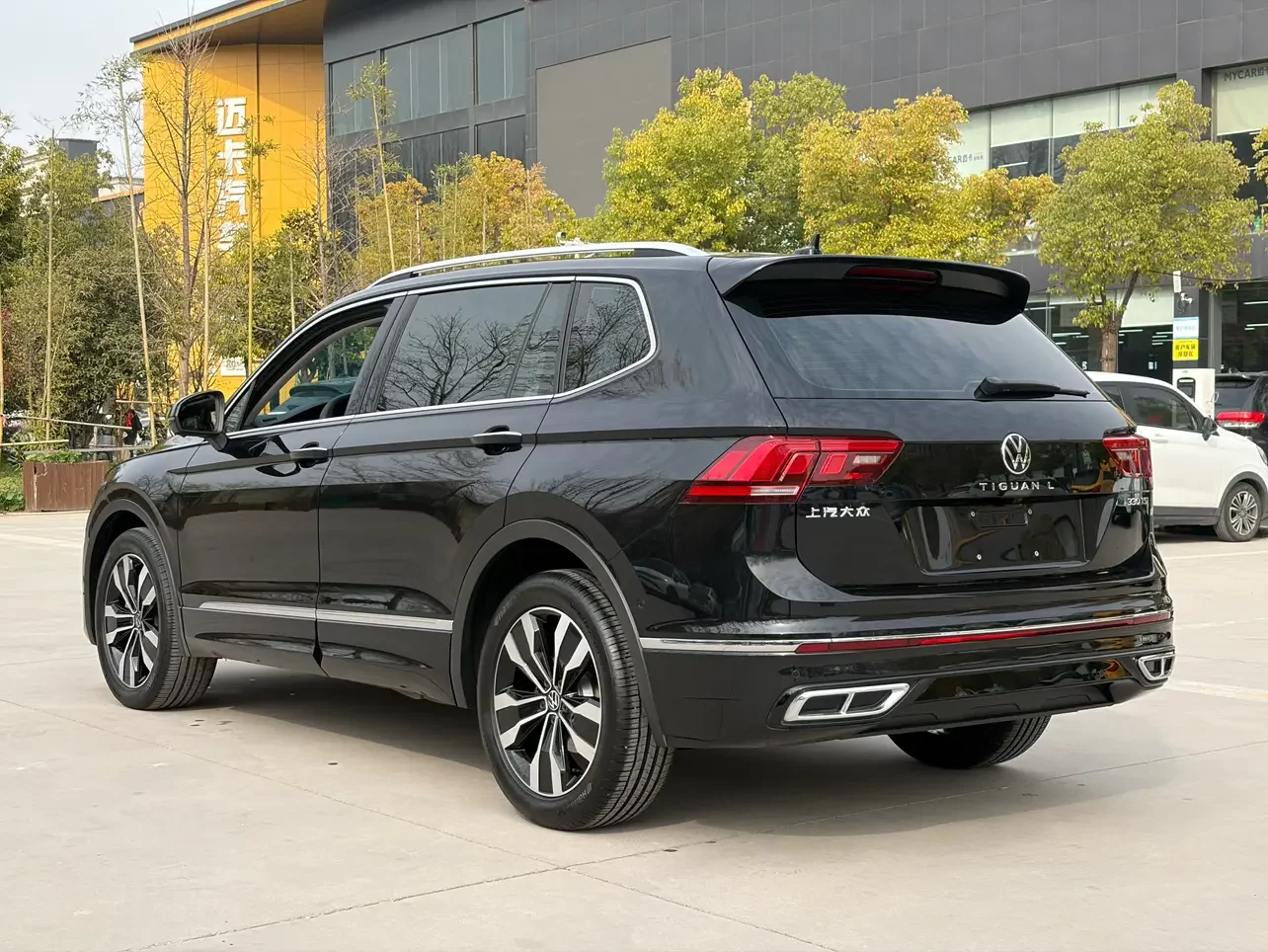 Volkswagen Tiguan L