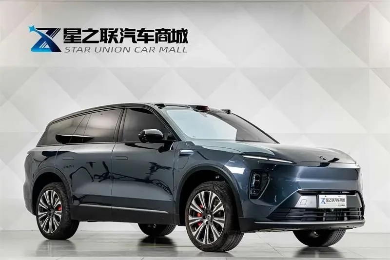 NIO ES8