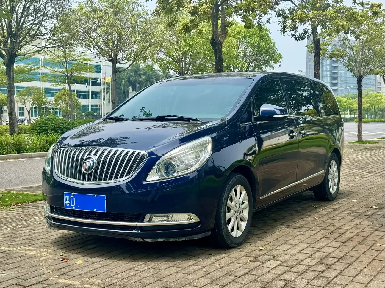 Buick GL8