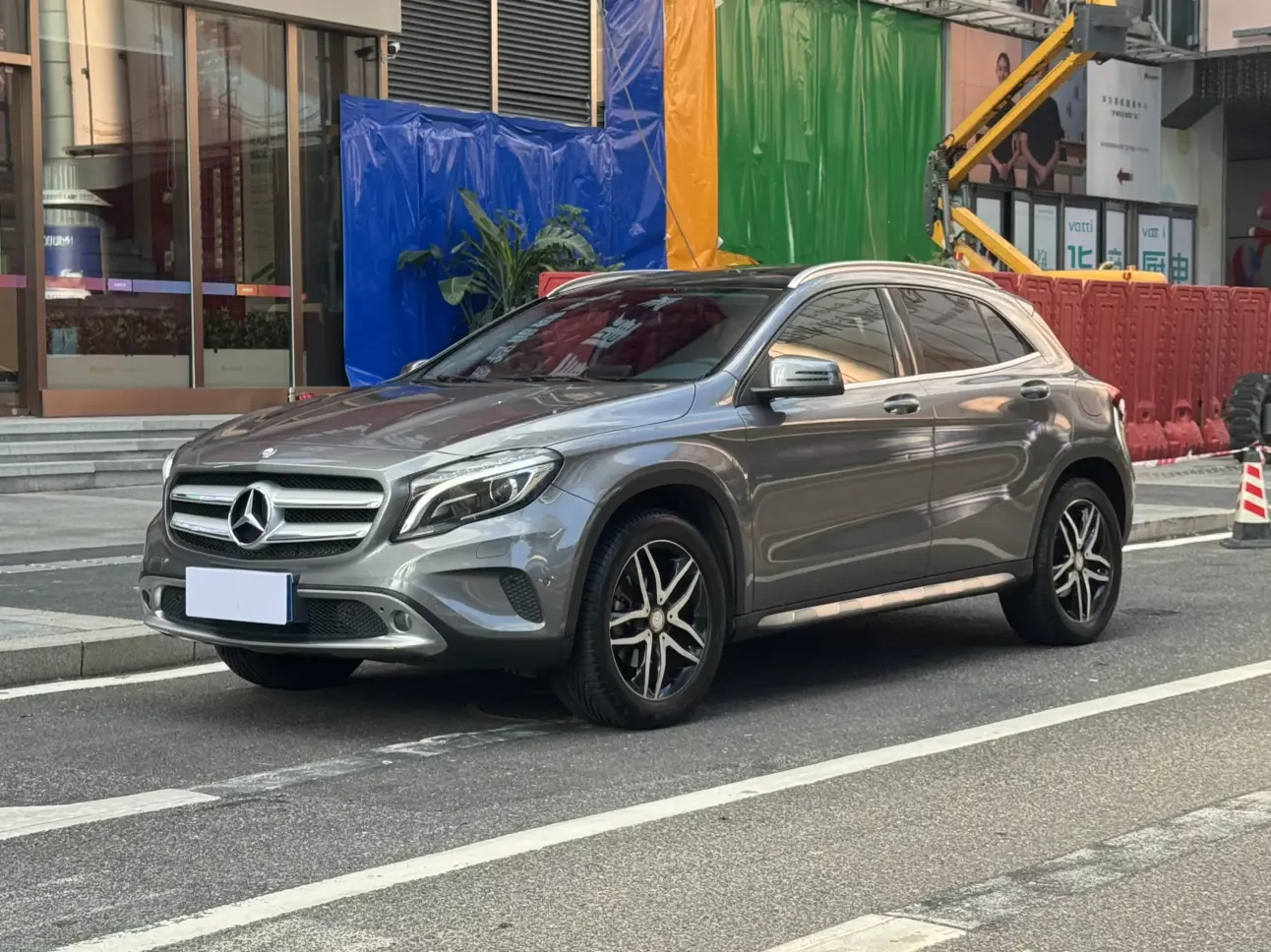 Mercedes-Benz GLA
