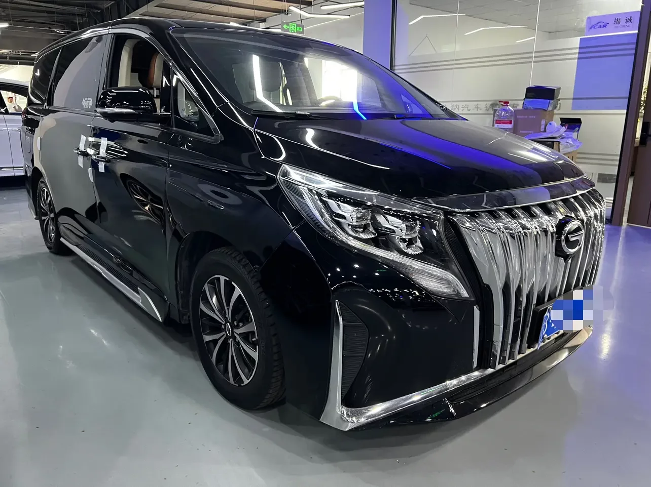 GAC Trumpchi M8