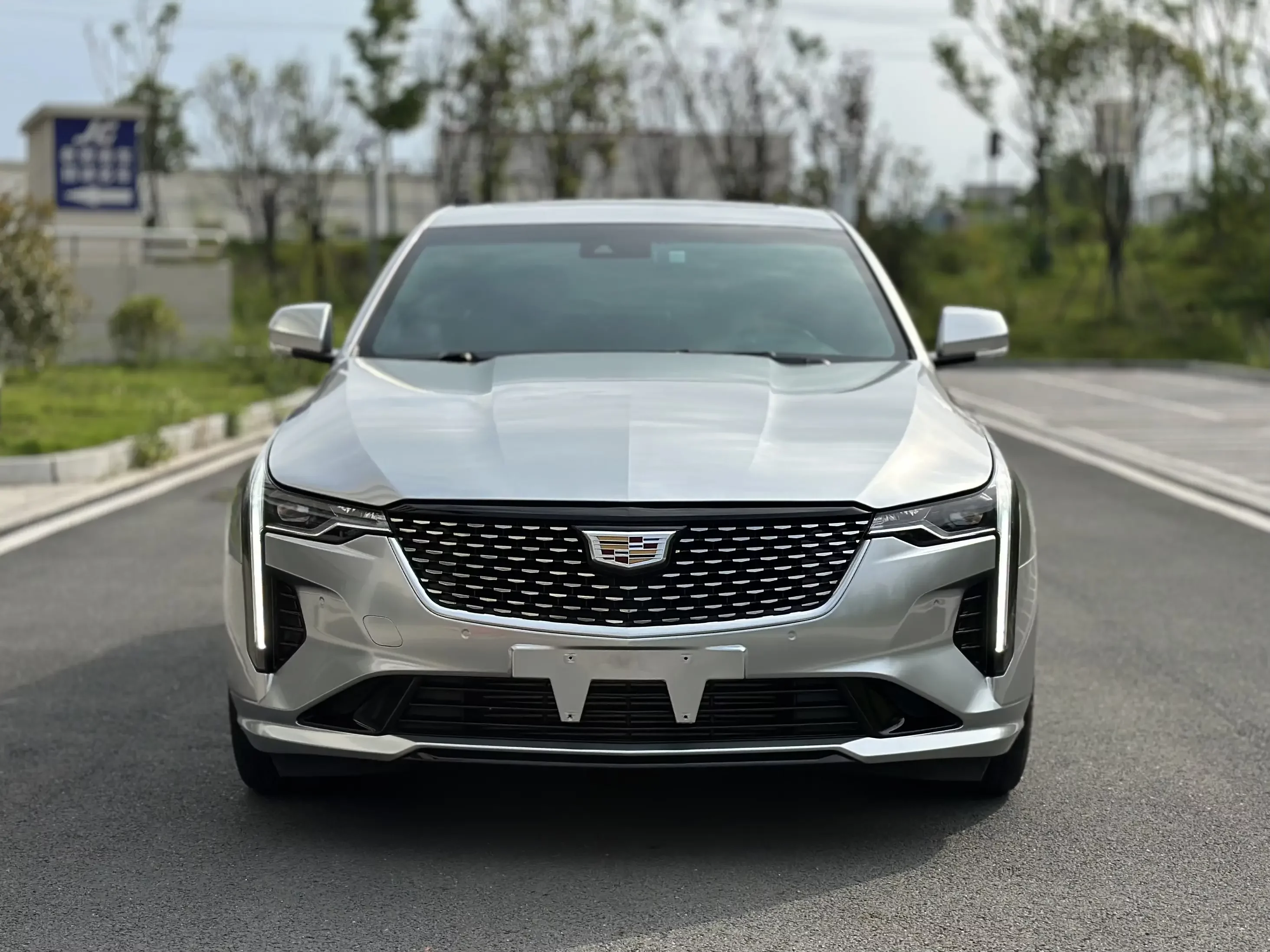 Cadillac CT4
