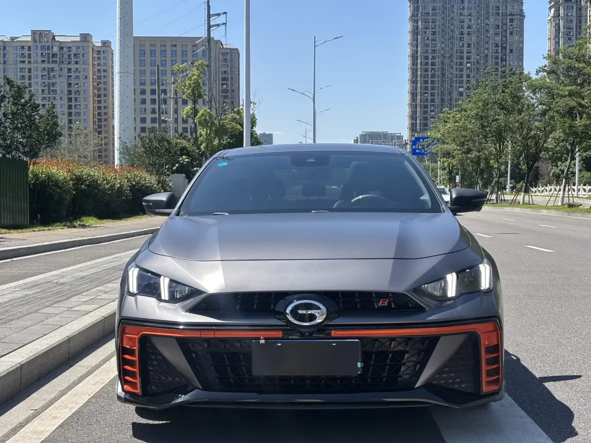 GAC Trumpchi Empow  из Китая