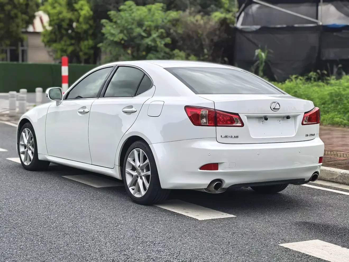 Lexus IS