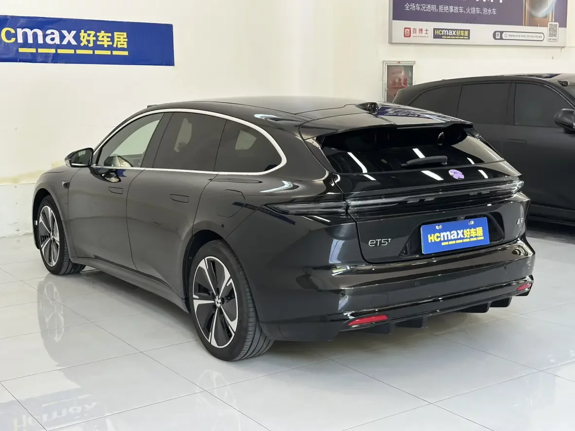 NIO ET5T