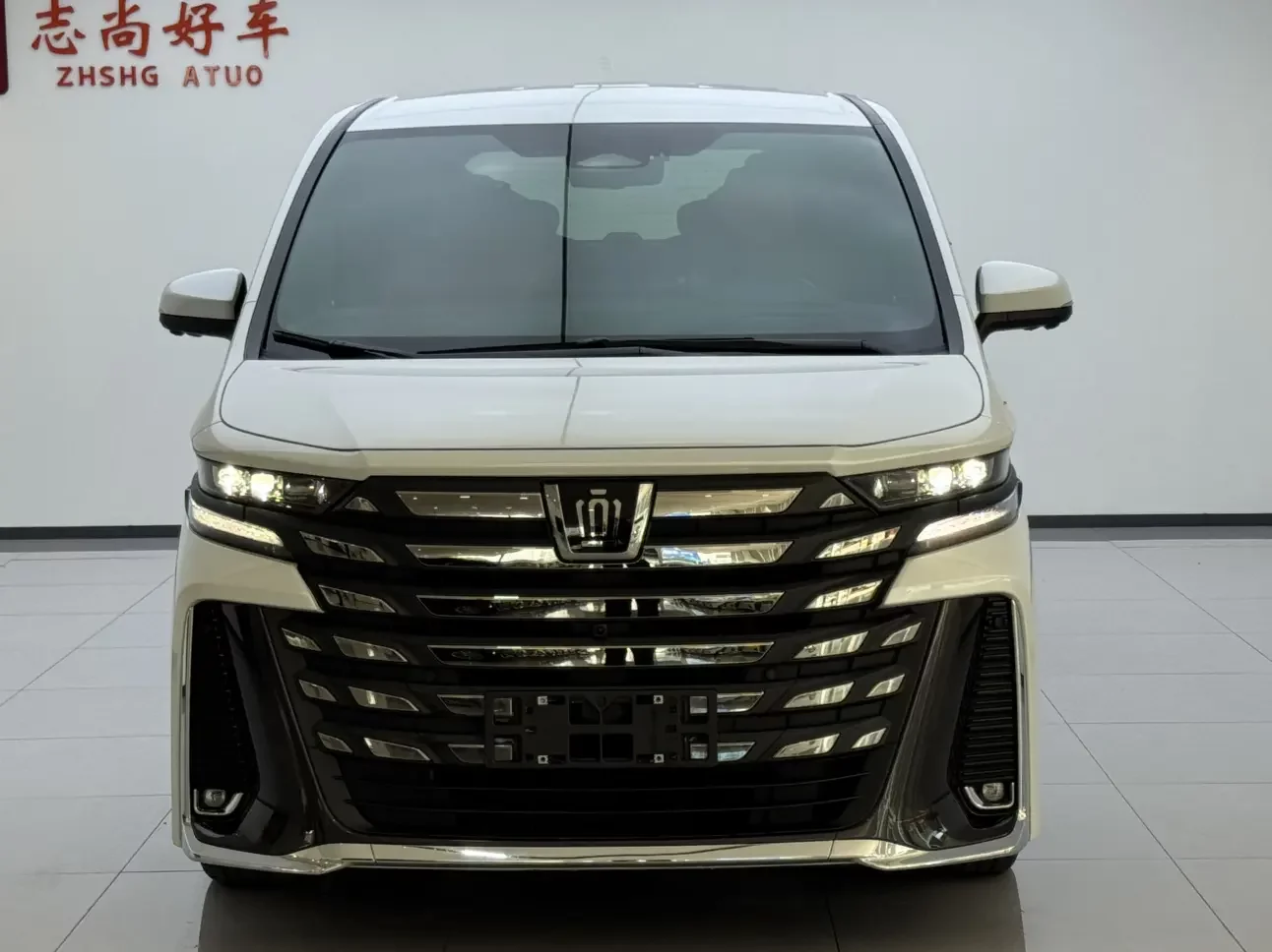 Toyota Crown Wellfire