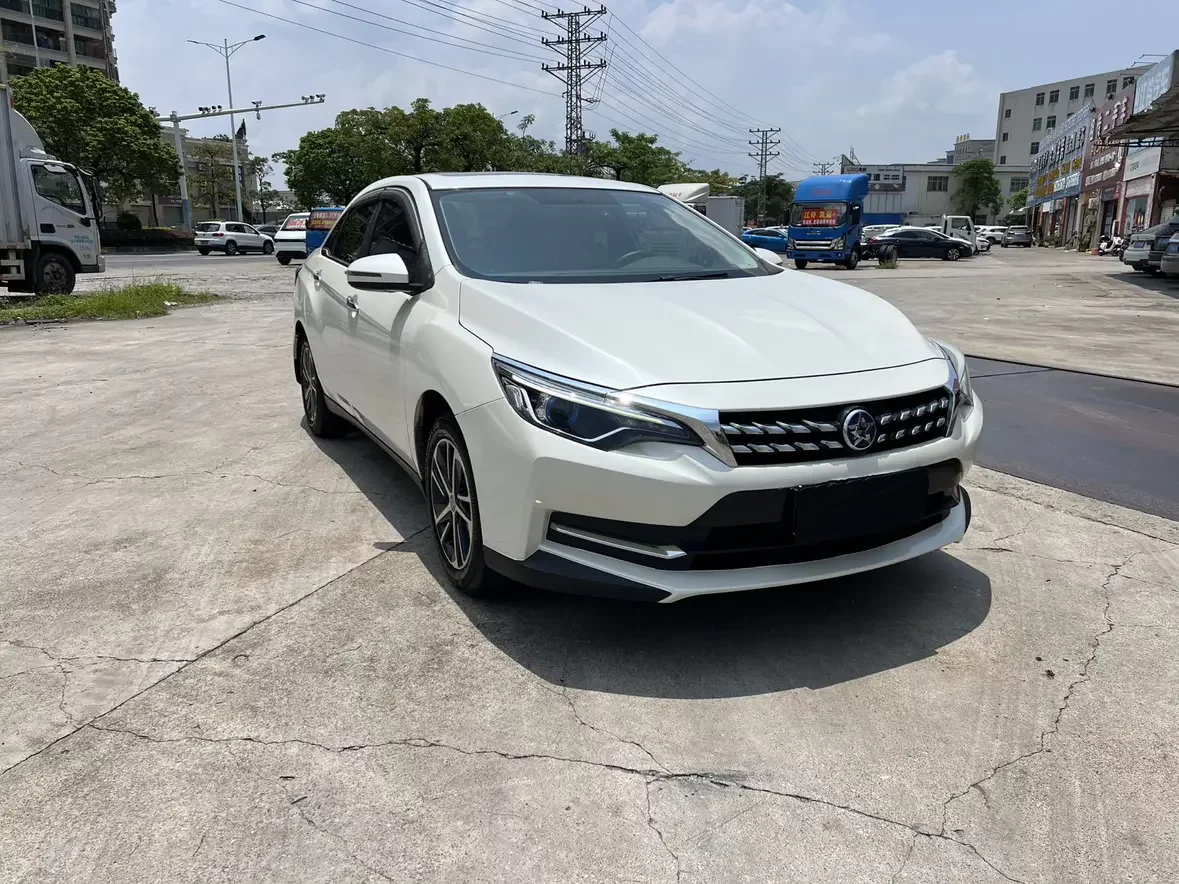 Kai Chen Venucia D60