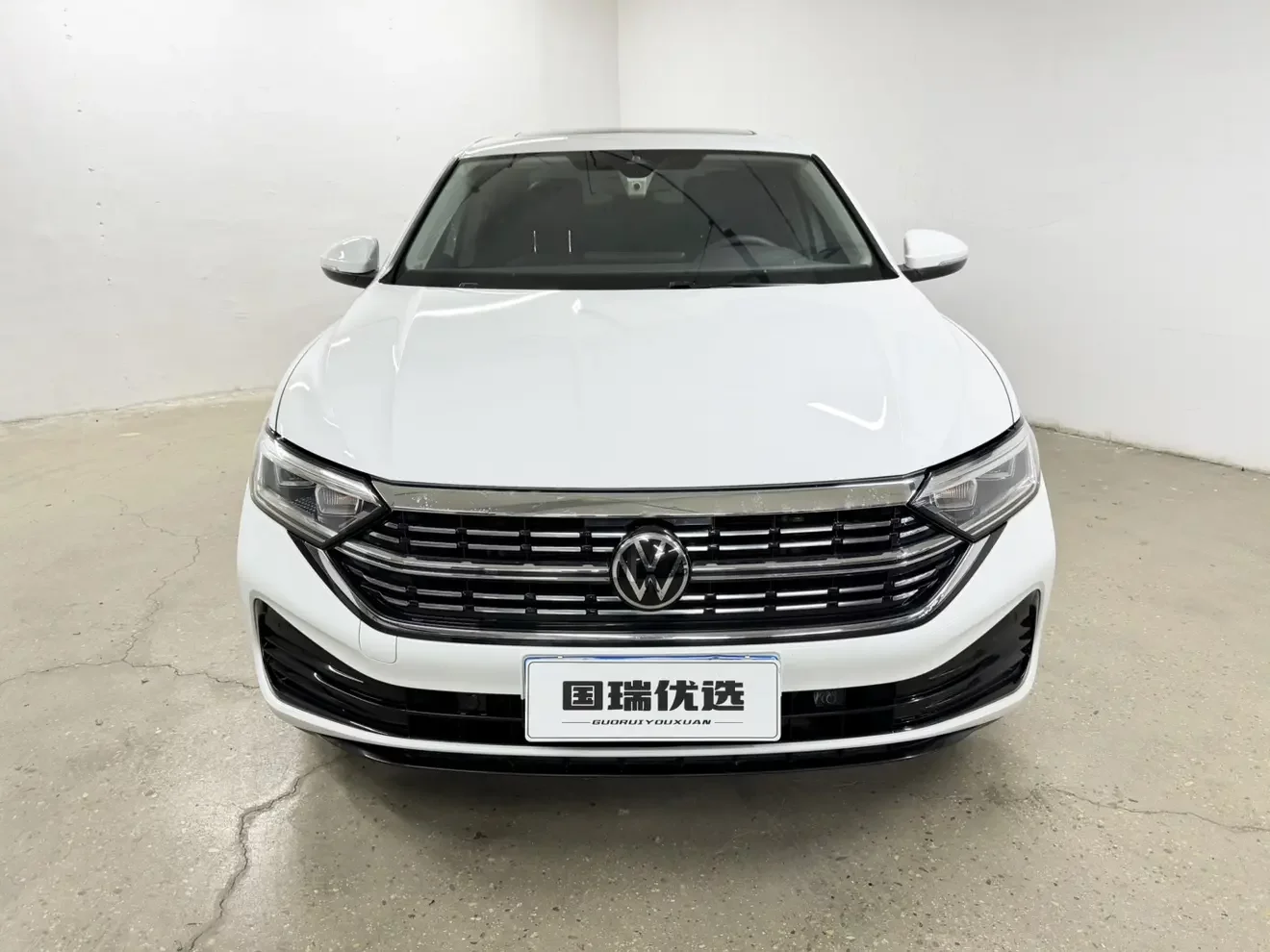 Volkswagen Sagitar