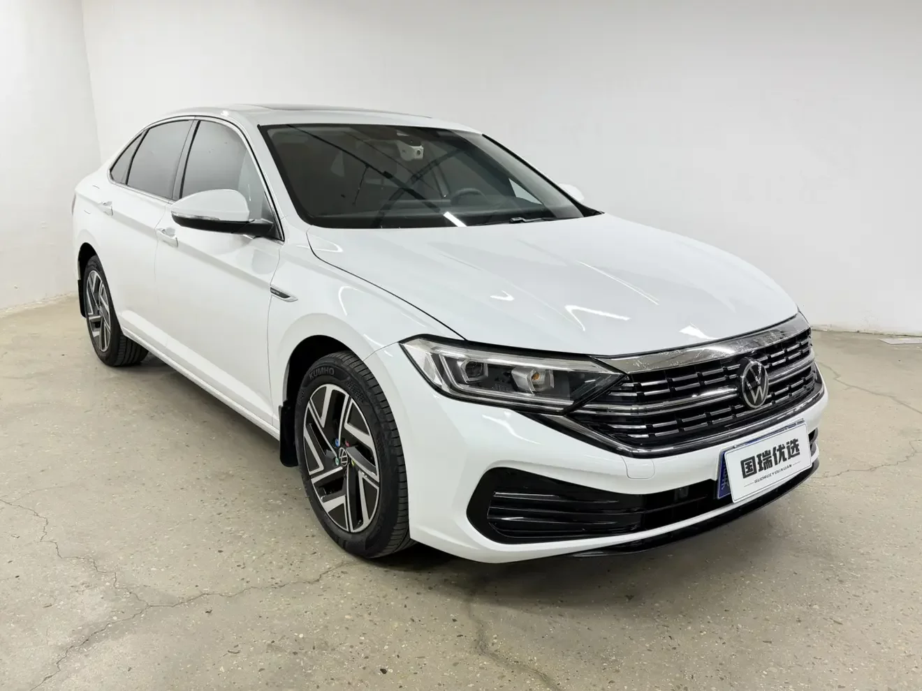 Volkswagen Sagitar