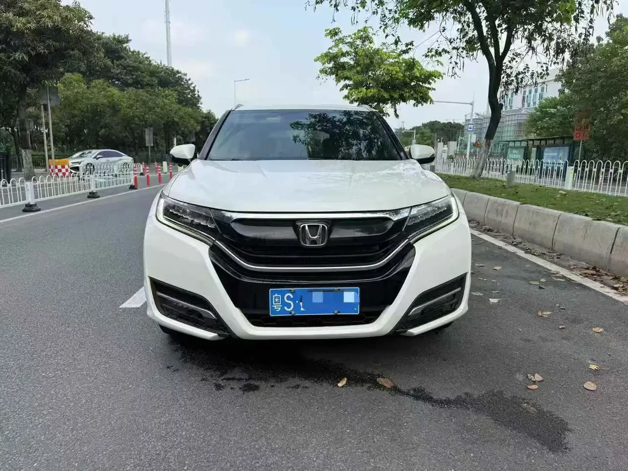 Honda UR-V