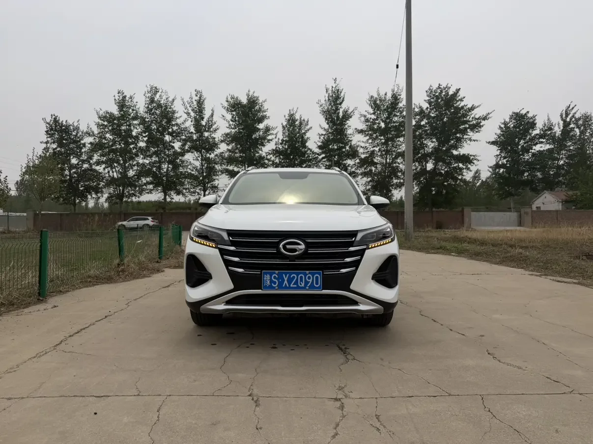 GAC Trumpchi GS4