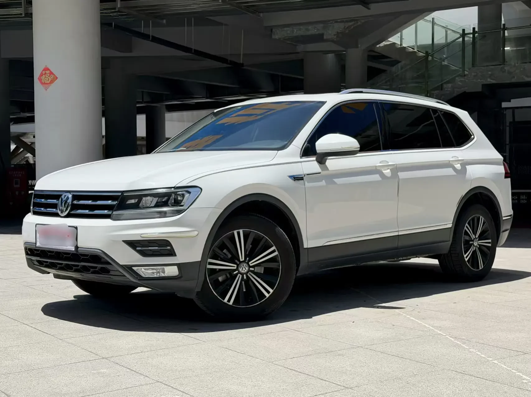 Volkswagen Tiguan L