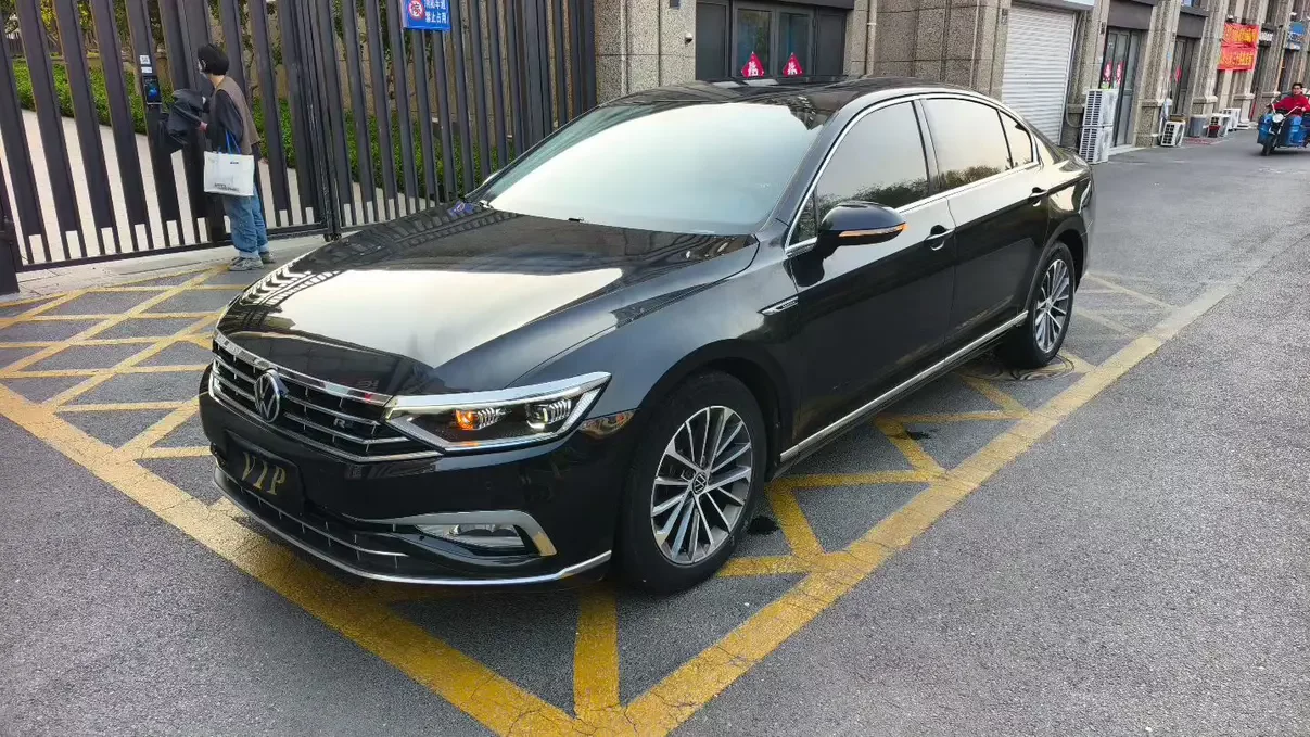 Volkswagen Magotan