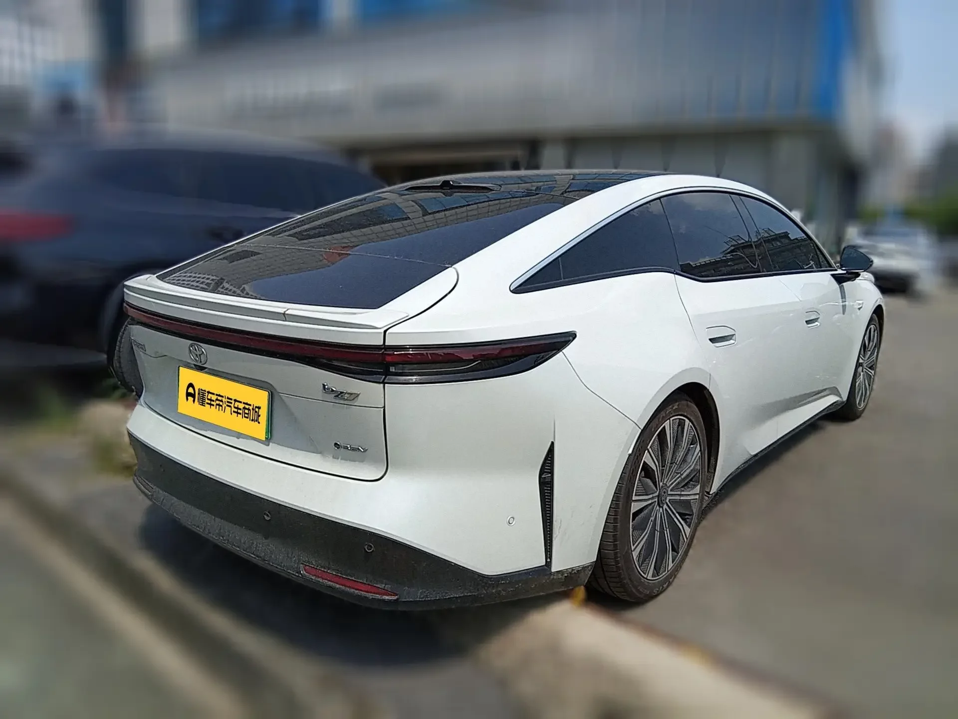 Toyota Platinum 7