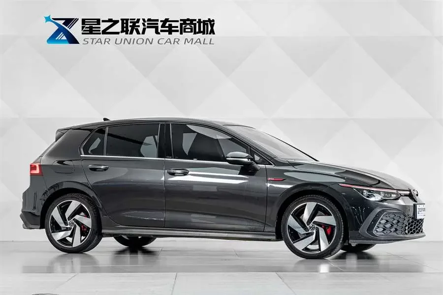 Volkswagen Golf GTI
