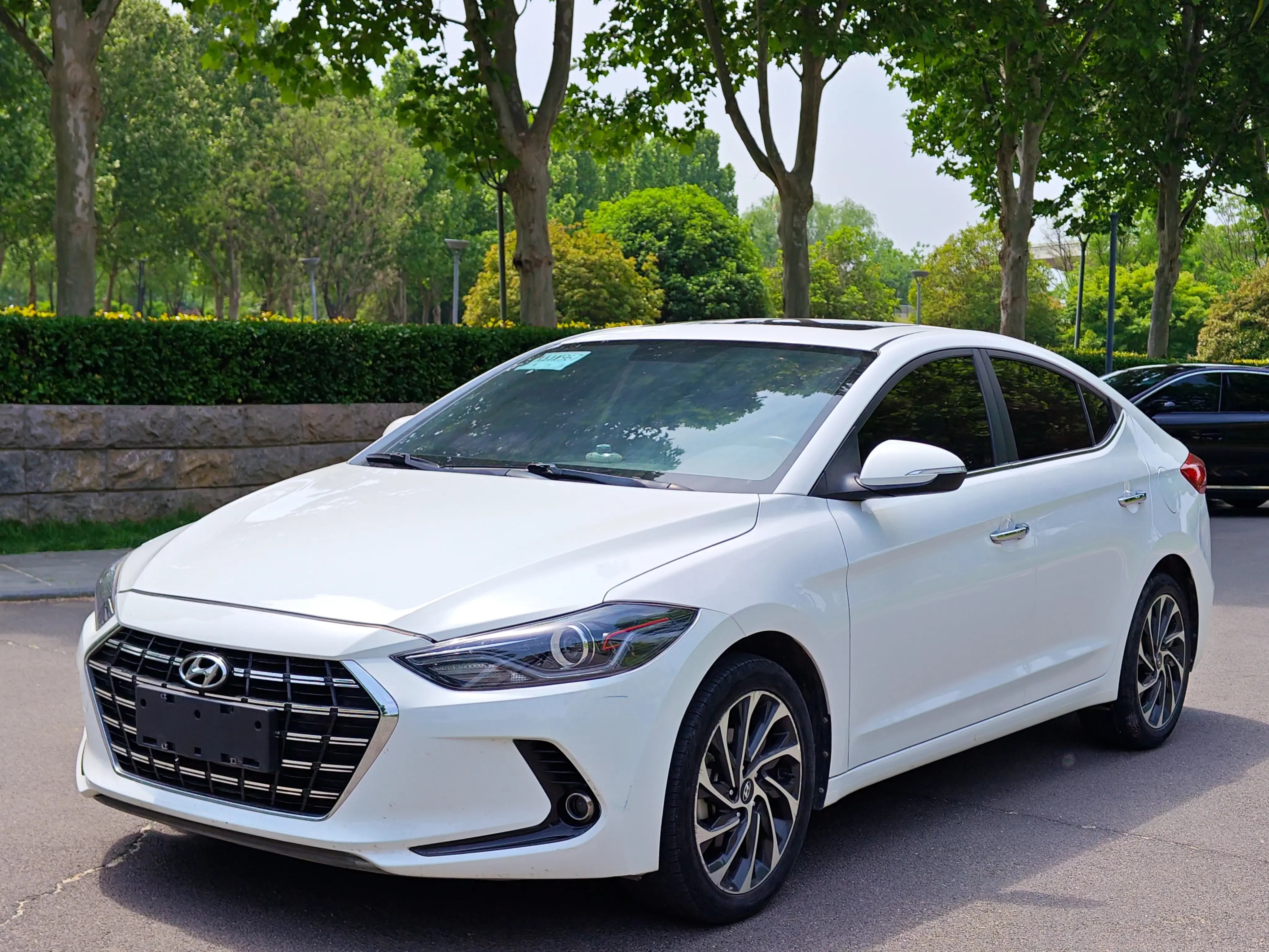 Hyundai lead