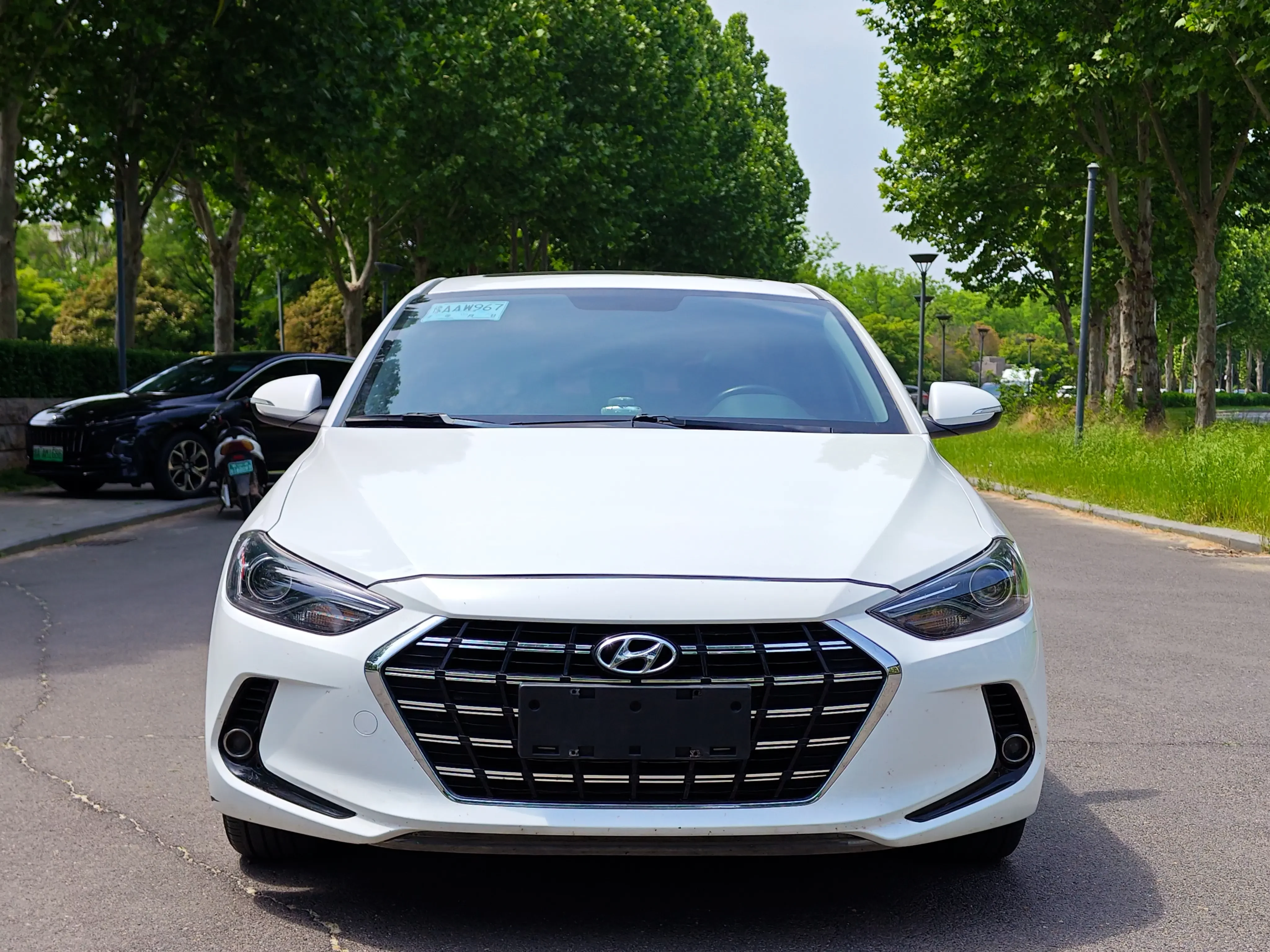 Hyundai lead