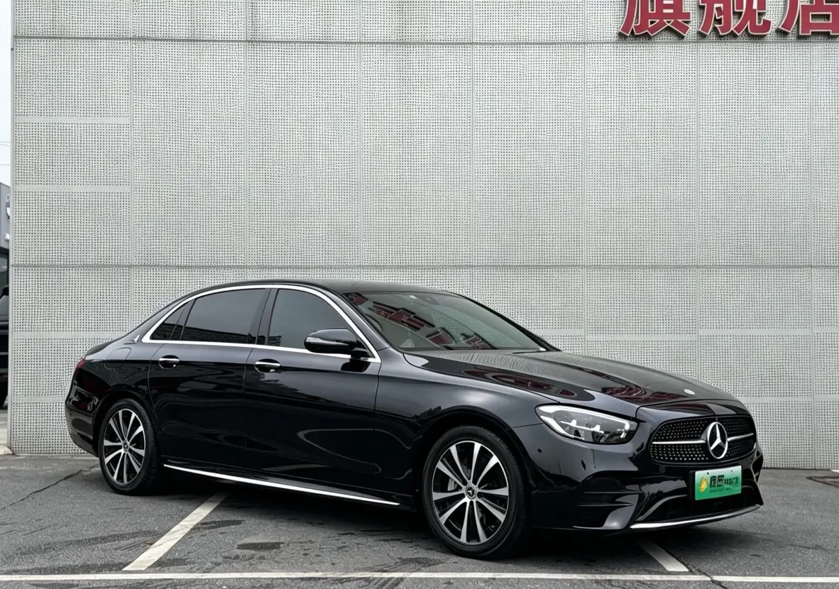 Mercedes-Benz E-Class PHEV