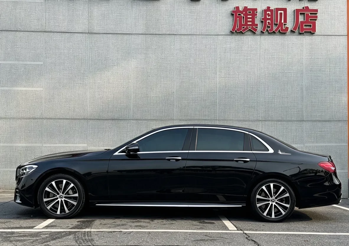 Mercedes-Benz E-Class PHEV