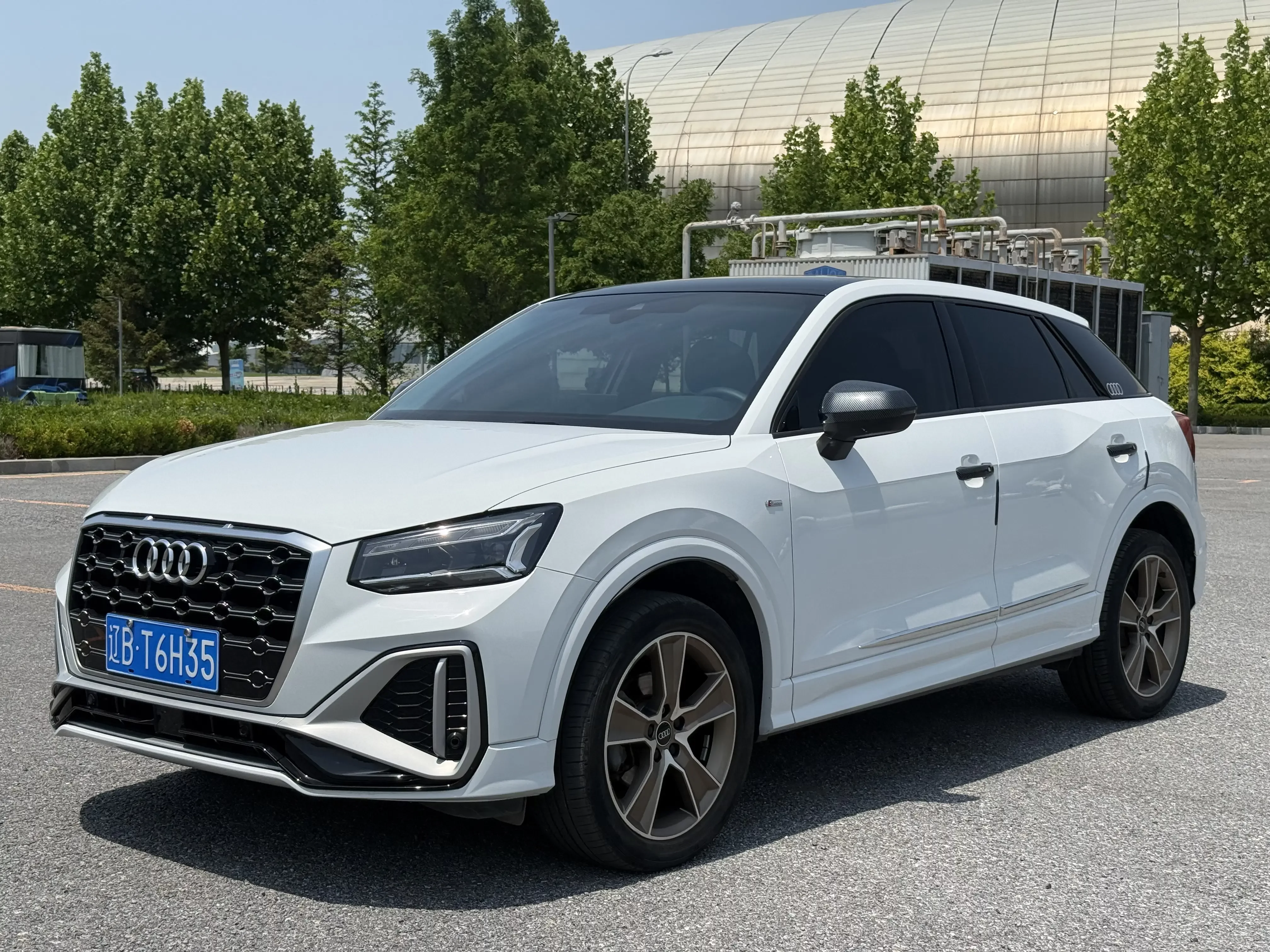 Audi Q2L