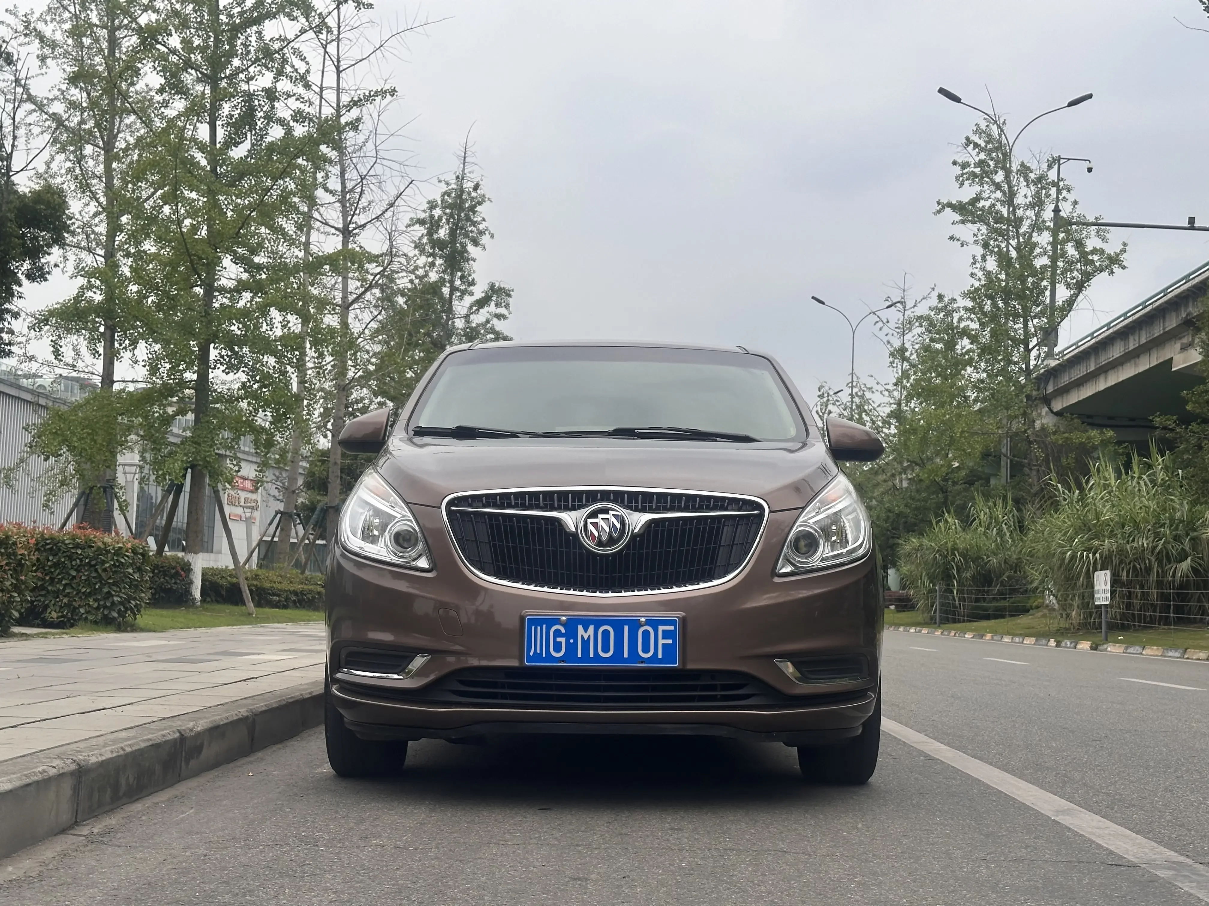 Buick GL8