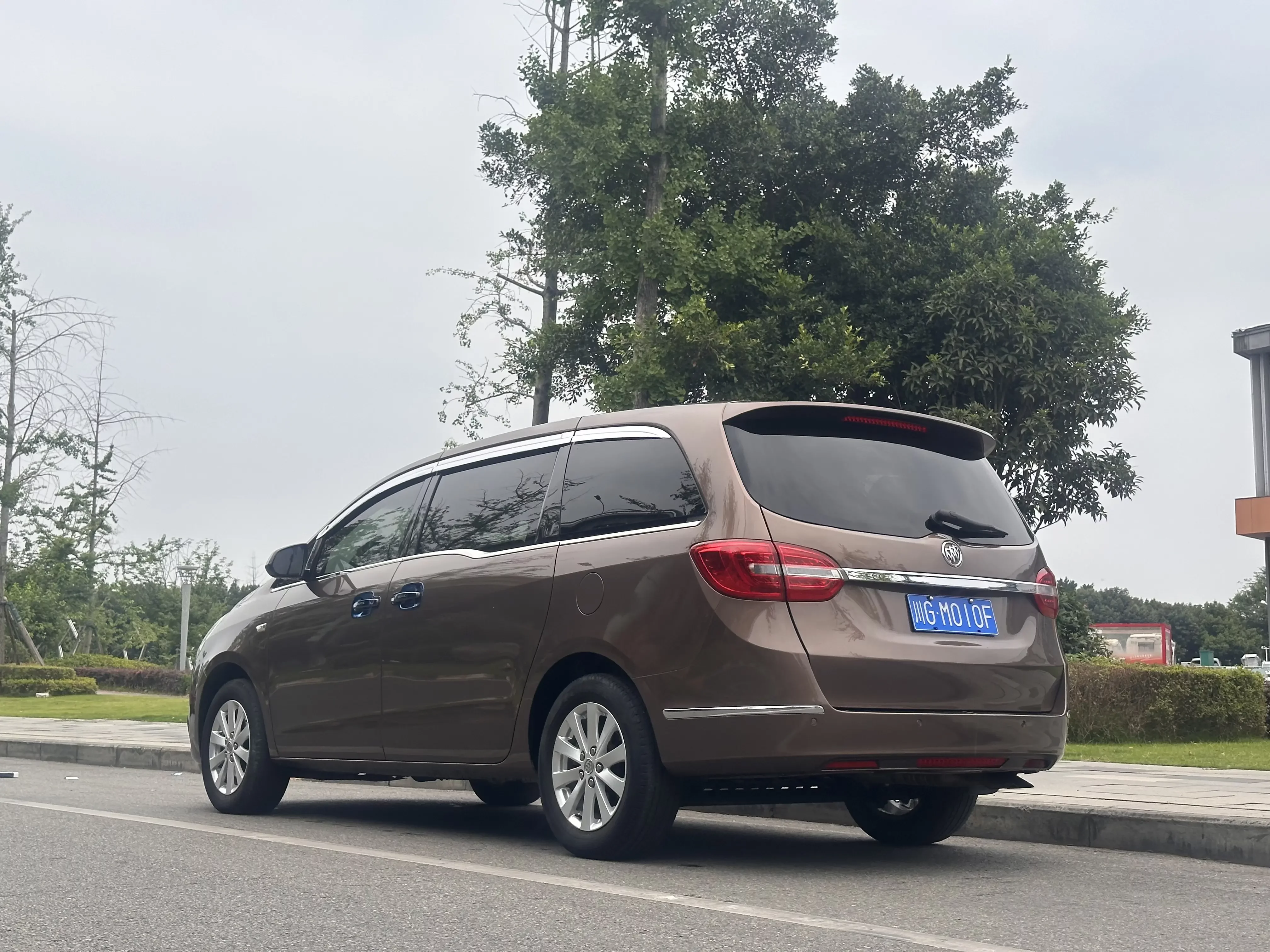 Buick GL8