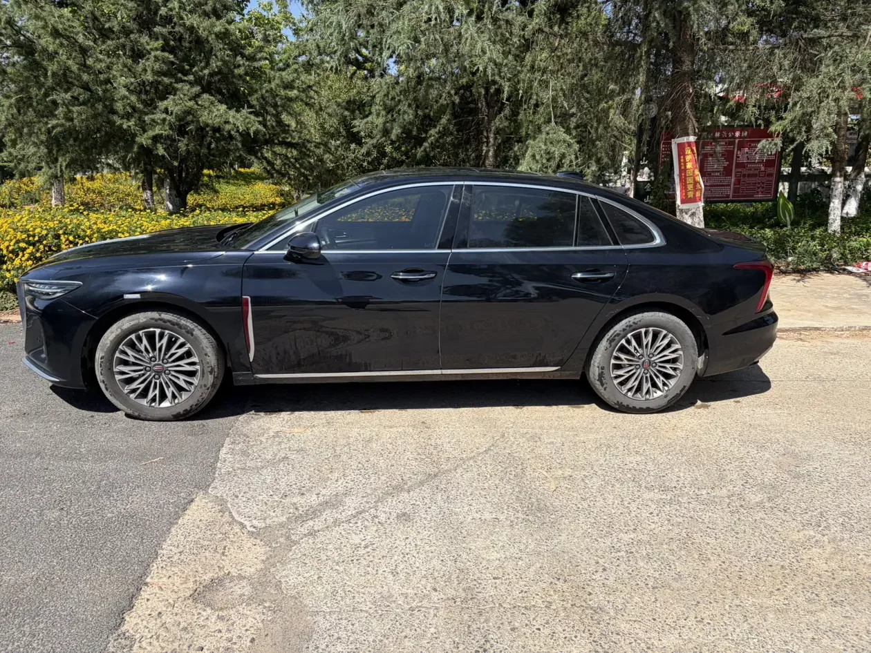 Hongqi H5