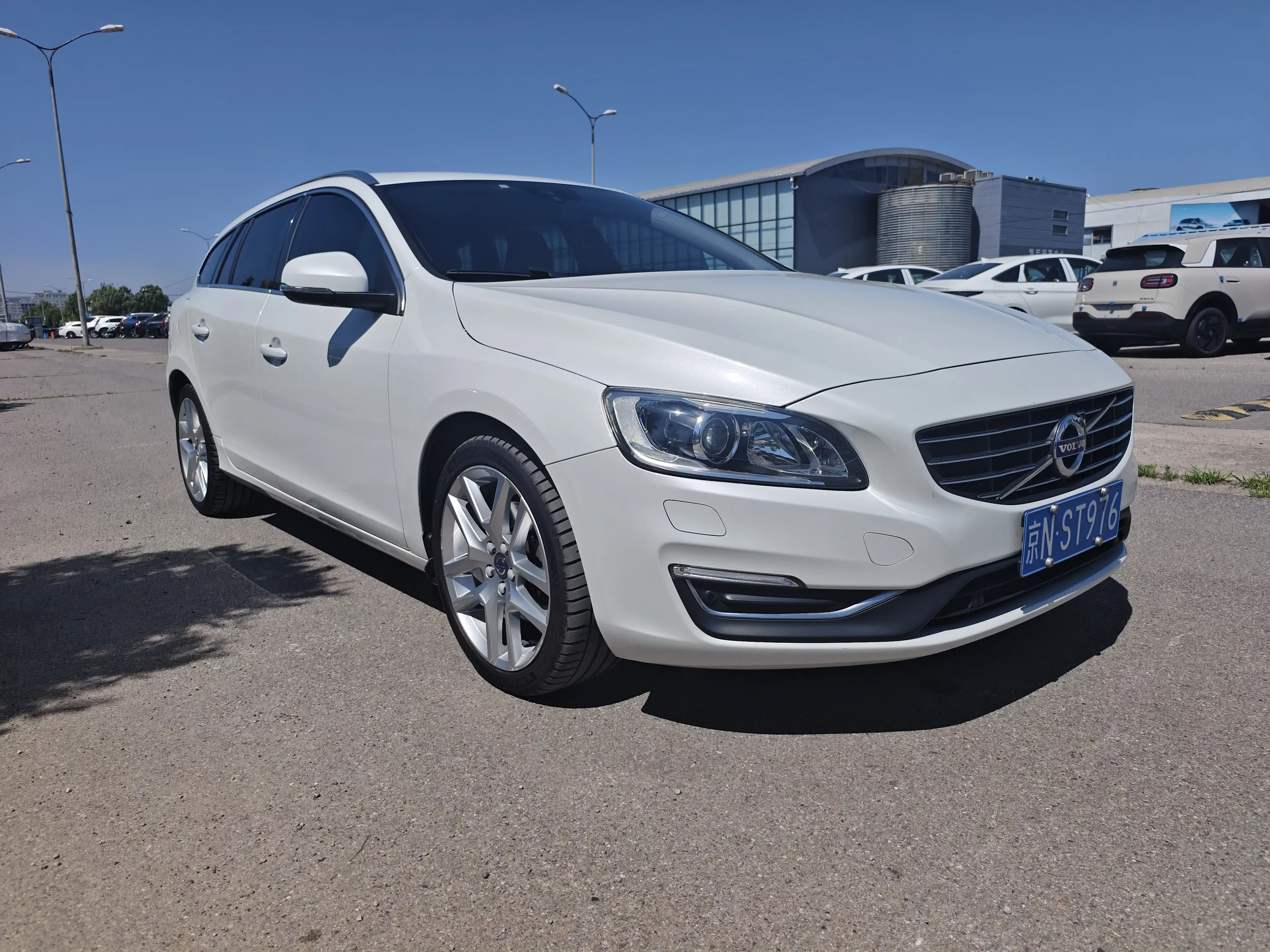 Volvo V60