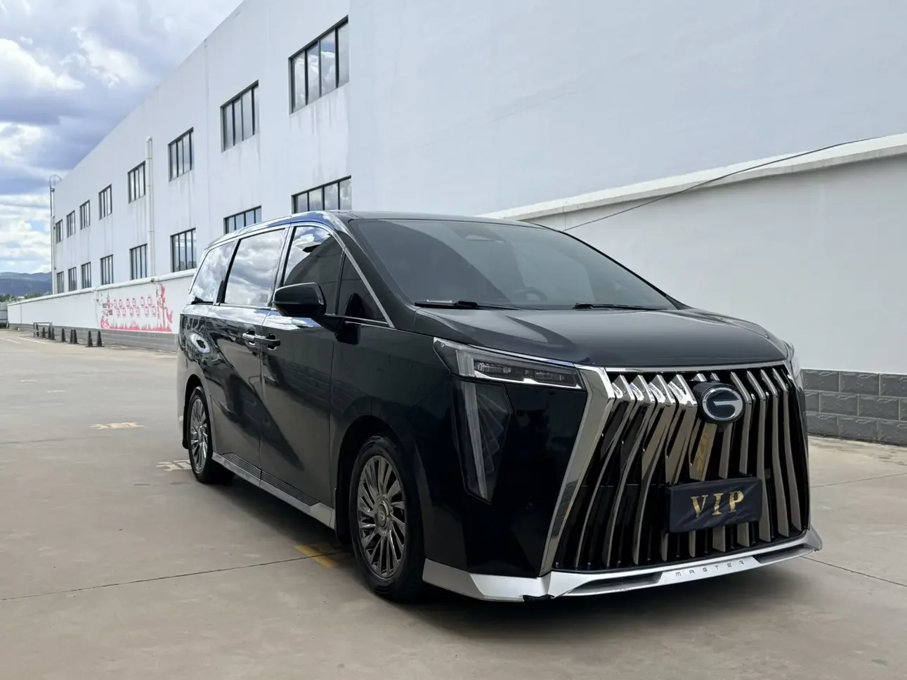 GAC Trumpchi M8