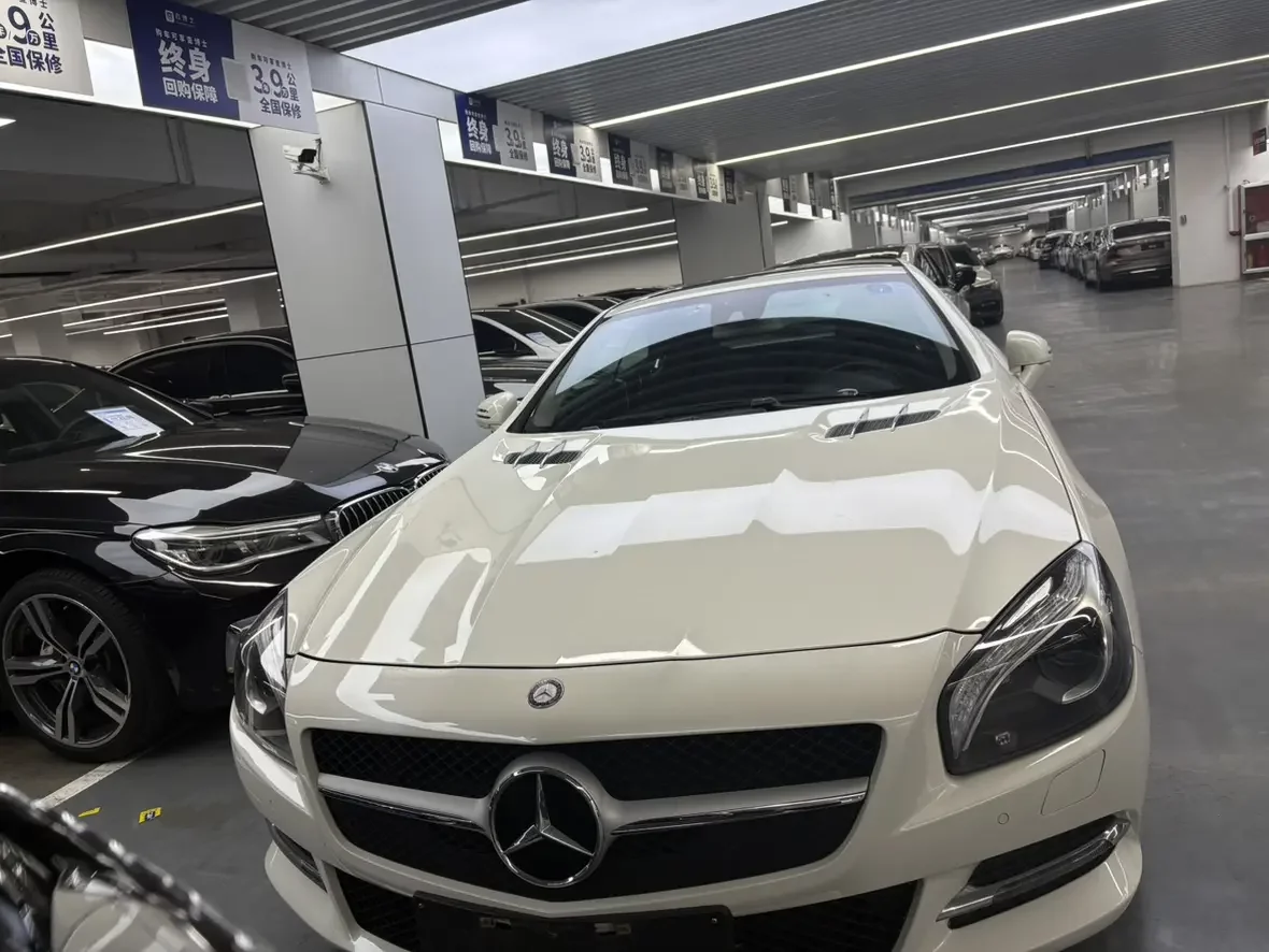 Mercedes-Benz SL Class