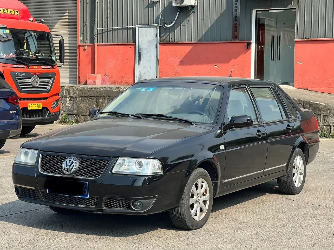 Volkswagen Santana Zhijun  из Китая