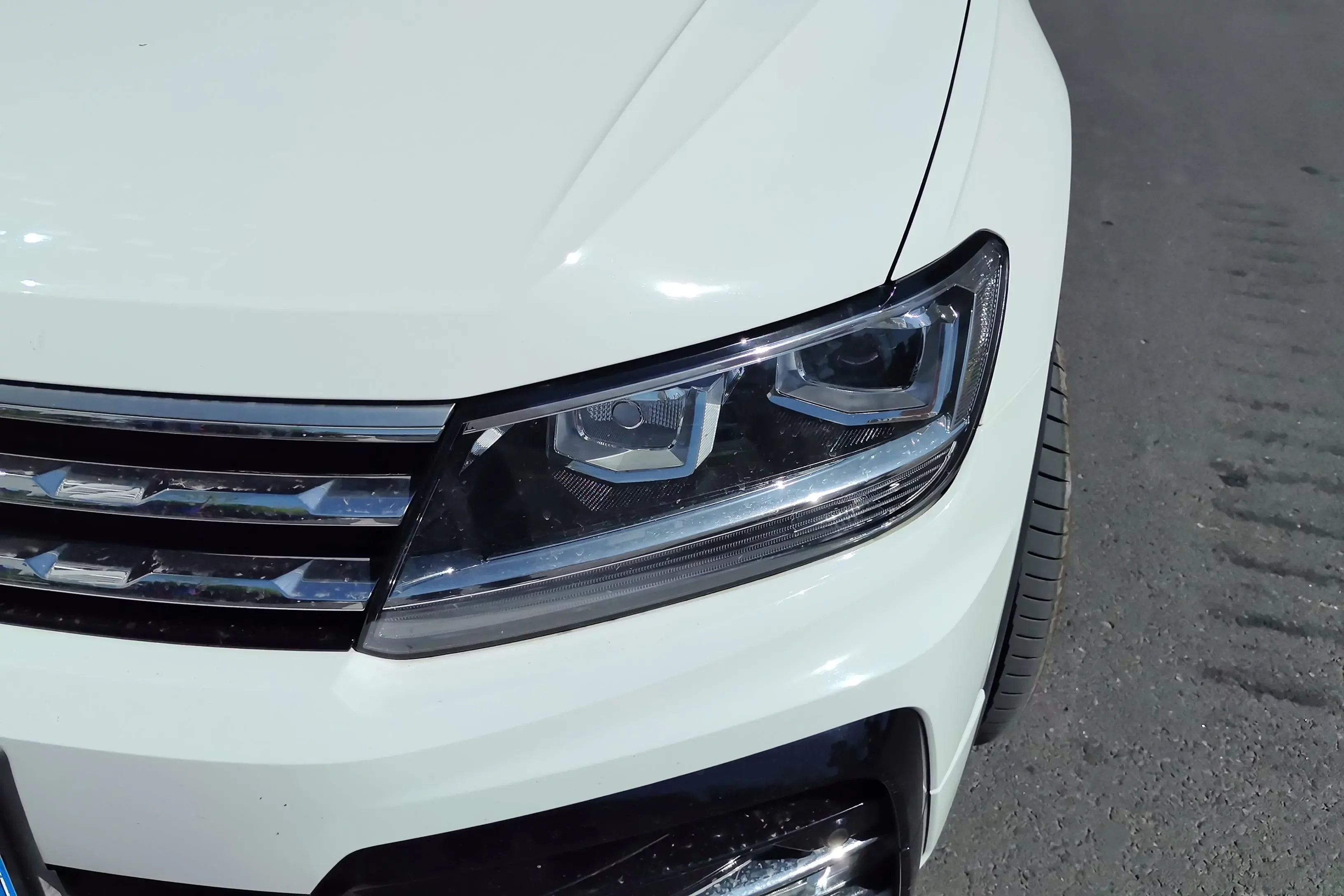 Volkswagen Tiguan L