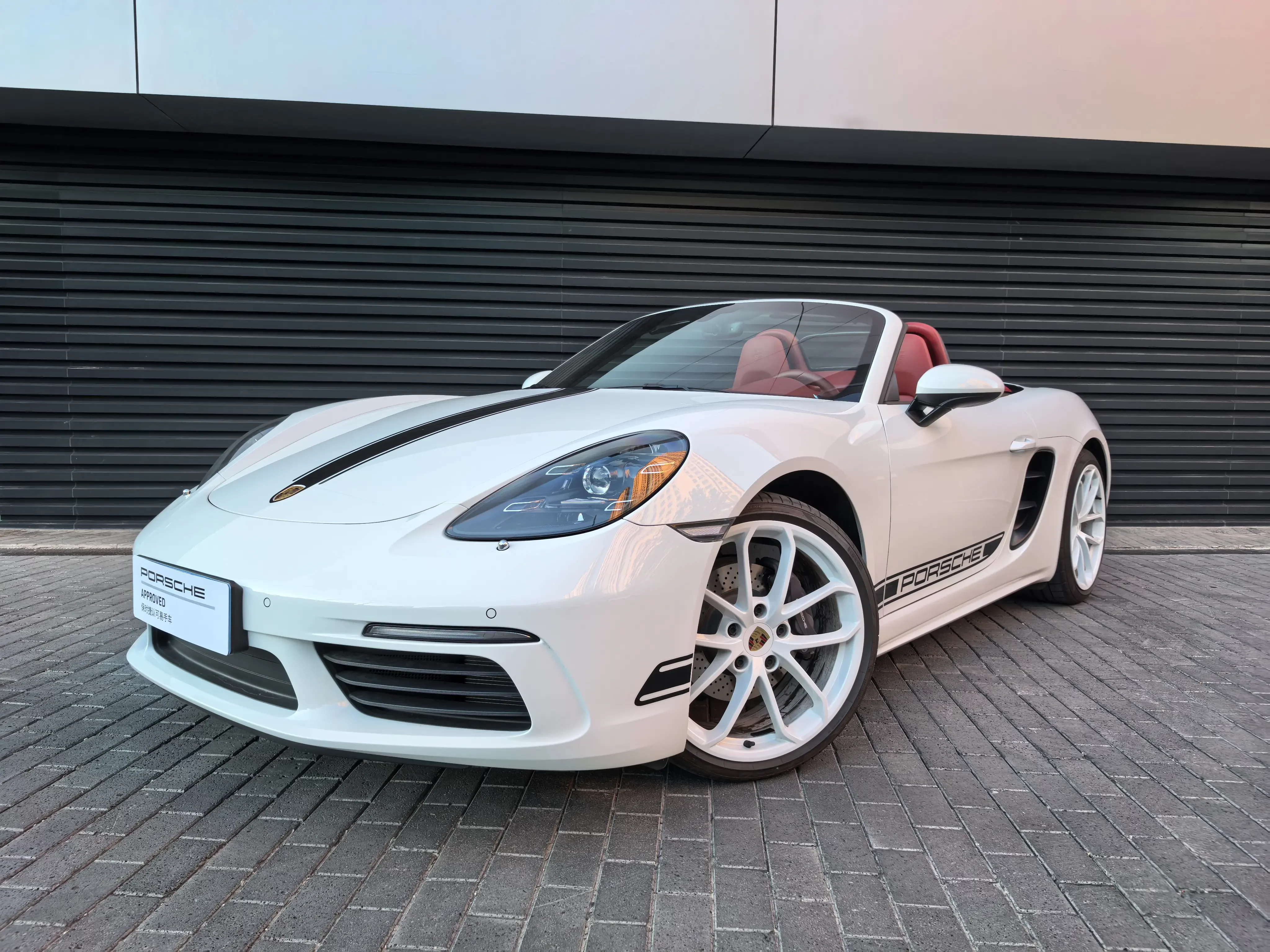 Porsche 718